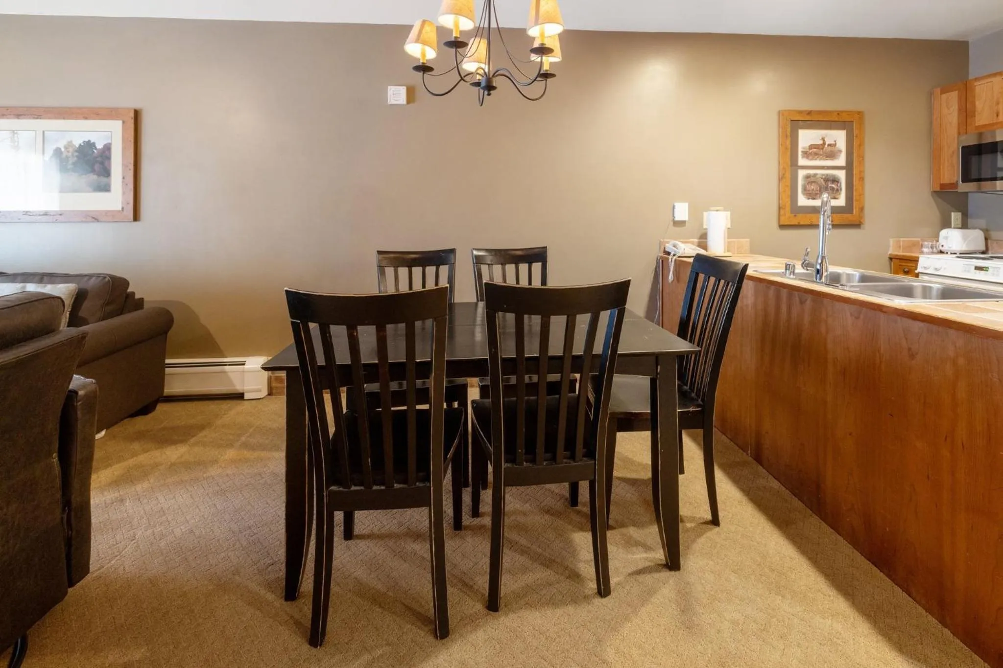 Restaurant/places to eat in Red Hawk, A Vail Resorts Property