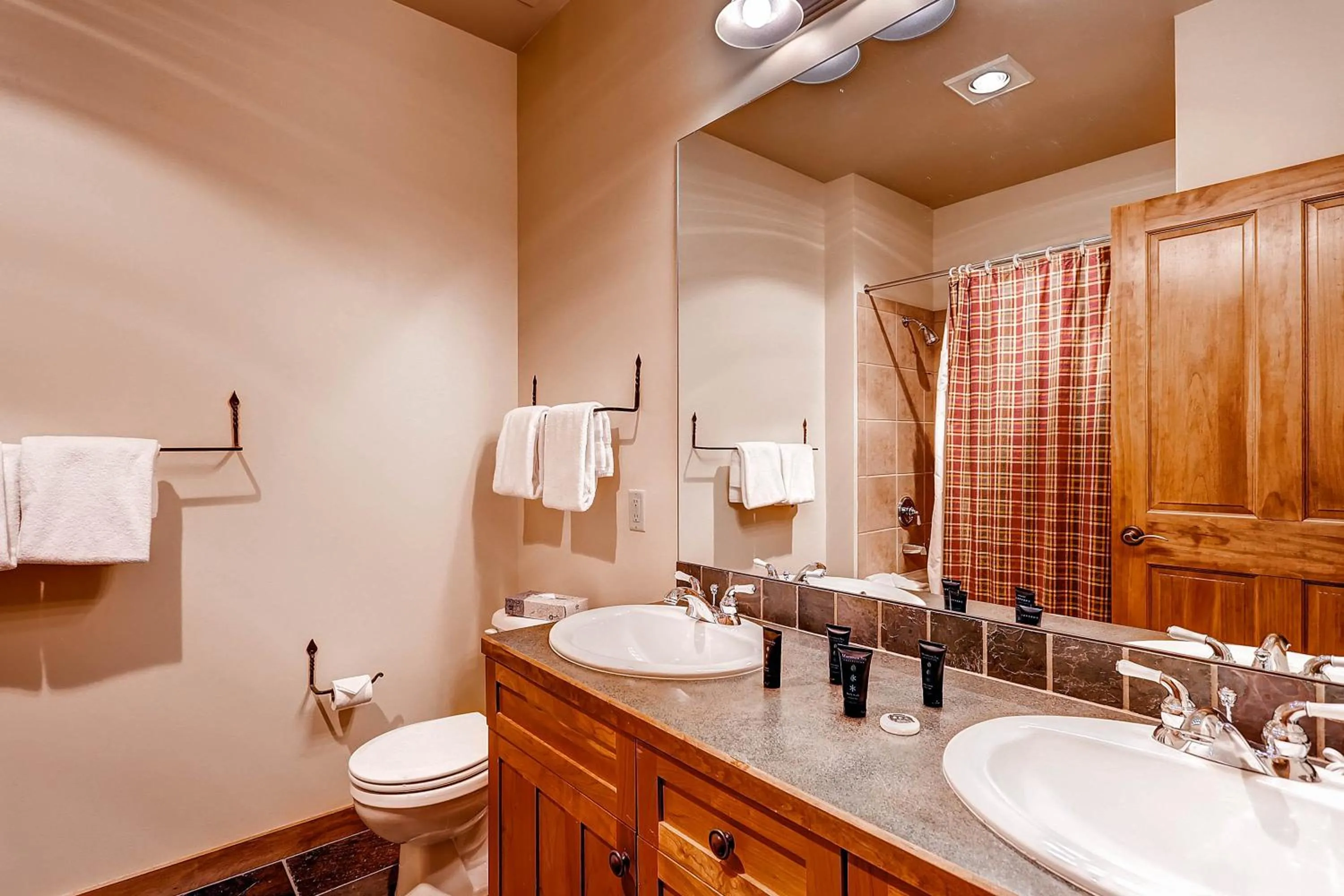 Bathroom in Red Hawk by Keystone Resort