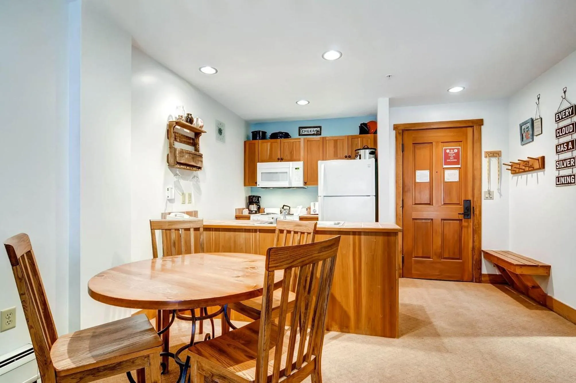 Dining area in Red Hawk by Keystone Resort