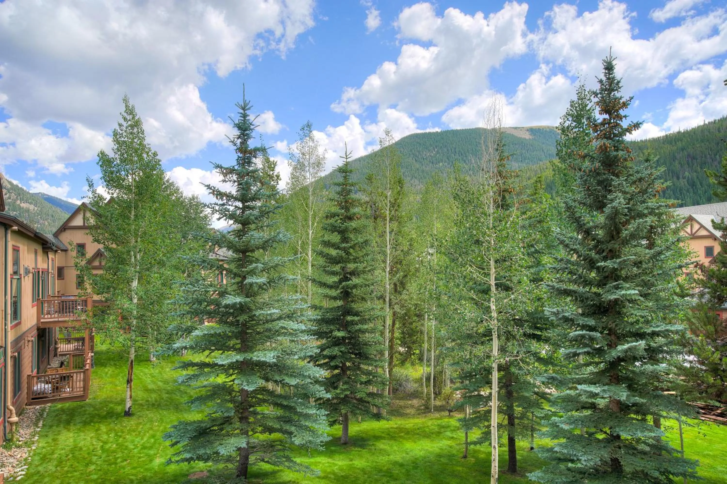 Property building in Red Hawk by Keystone Resort