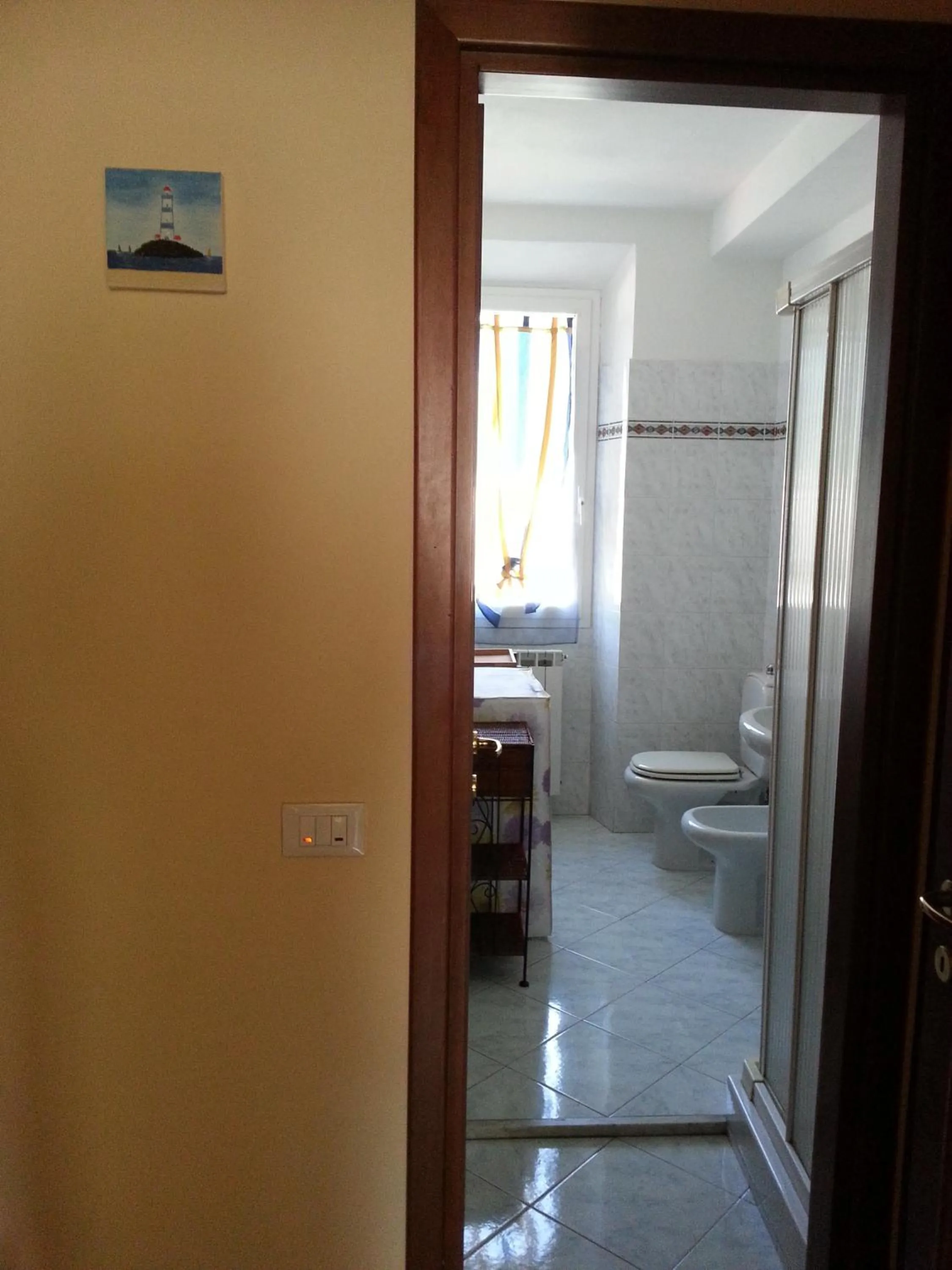 Bathroom in Burlamacco Gold