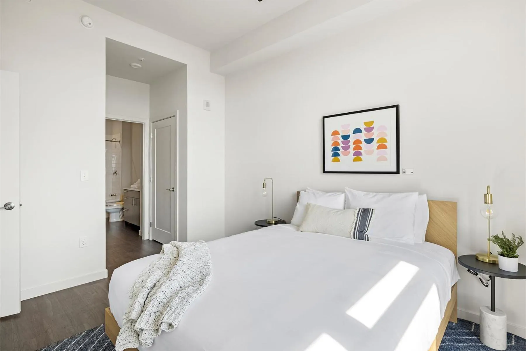 Bedroom, Bed in Placemakr Marymount Ballston