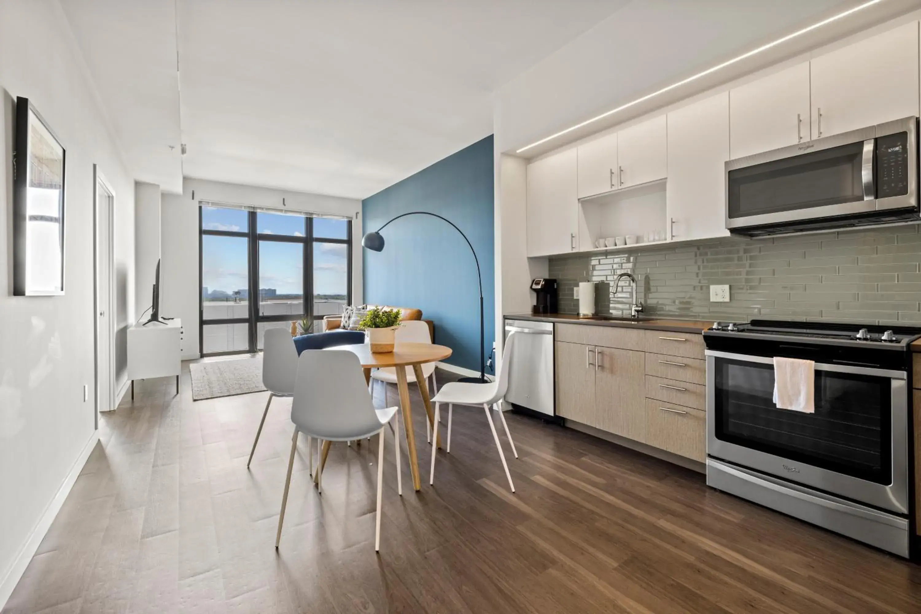 Premium One Bedroom Apartment with Balcony in Placemakr Marymount Ballston Premium One Bedroom Apartment with Balcony in Placemakr Marymount Ballston