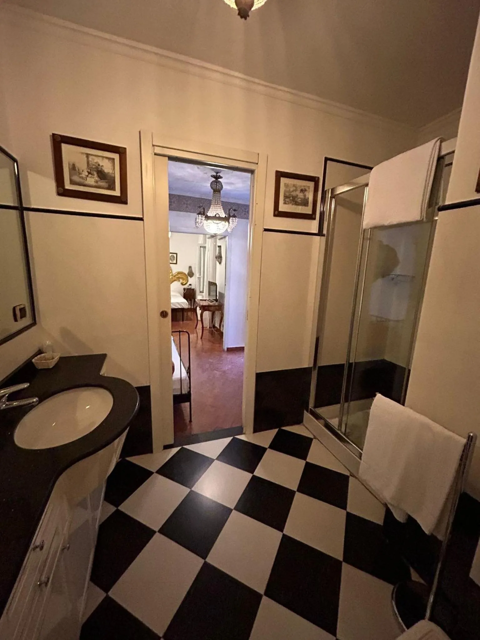 Bathroom in Hotel Villa Luisa