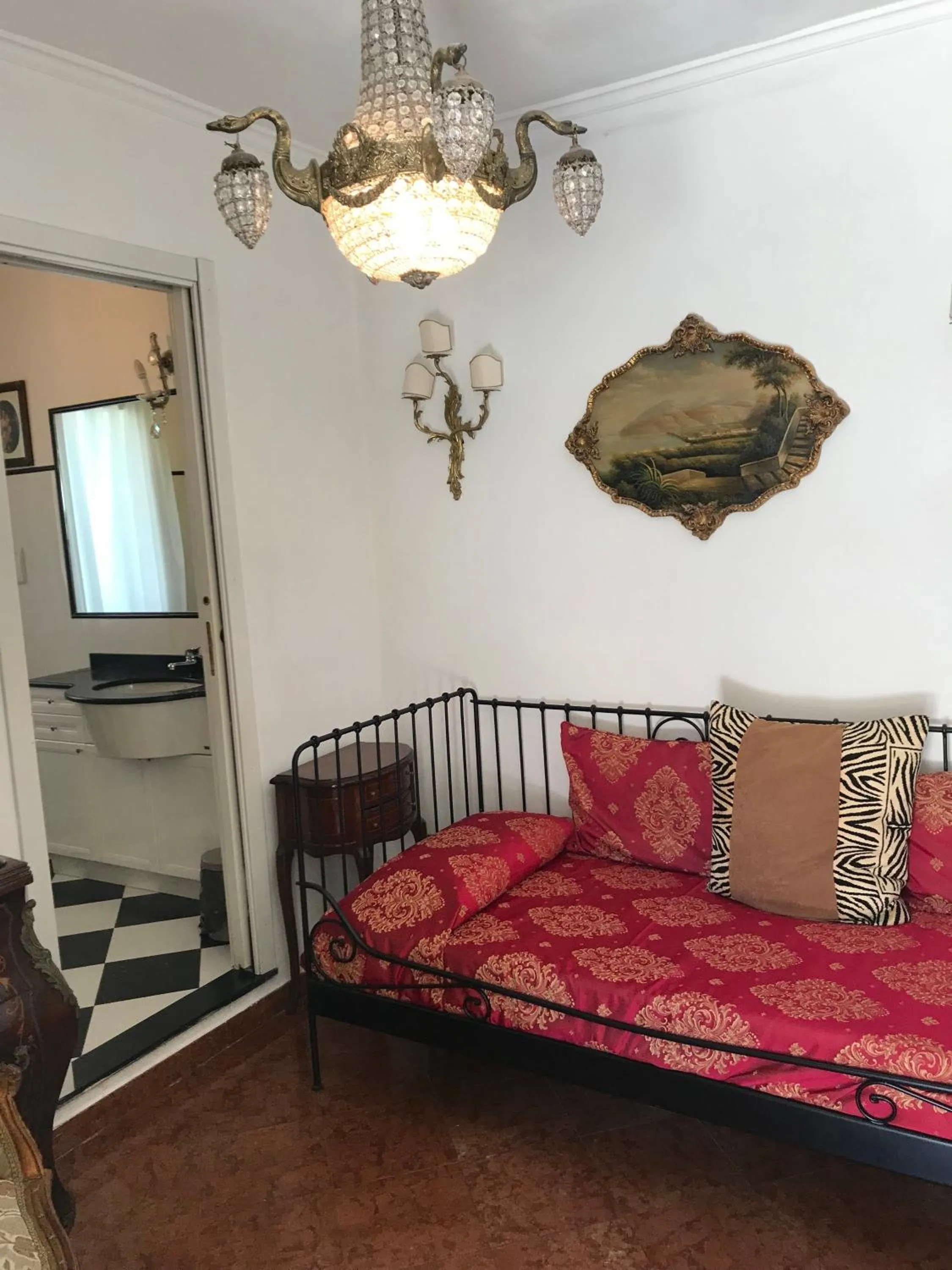 Bed in Hotel Villa Luisa