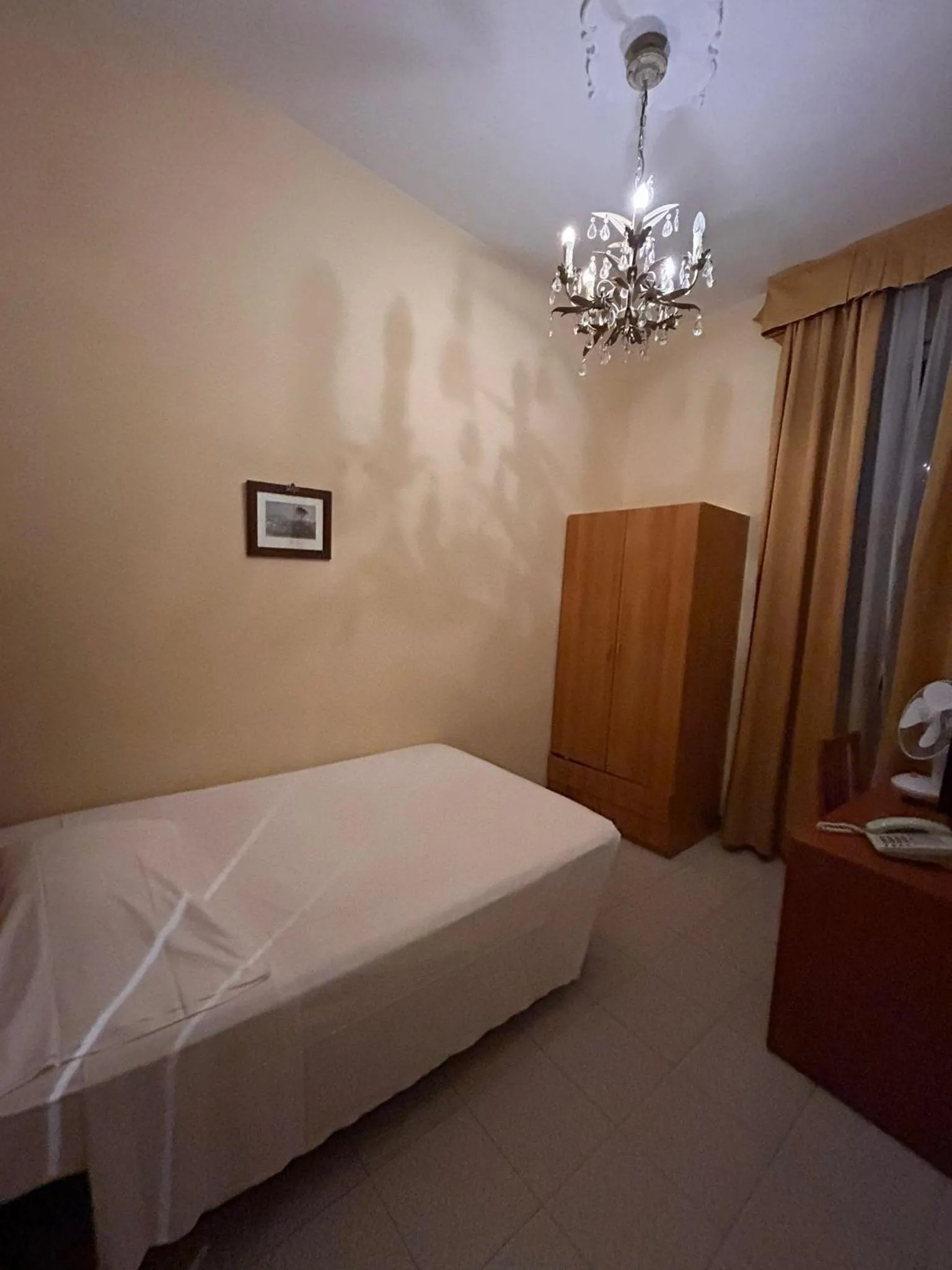 Bedroom in Hotel Villa Luisa