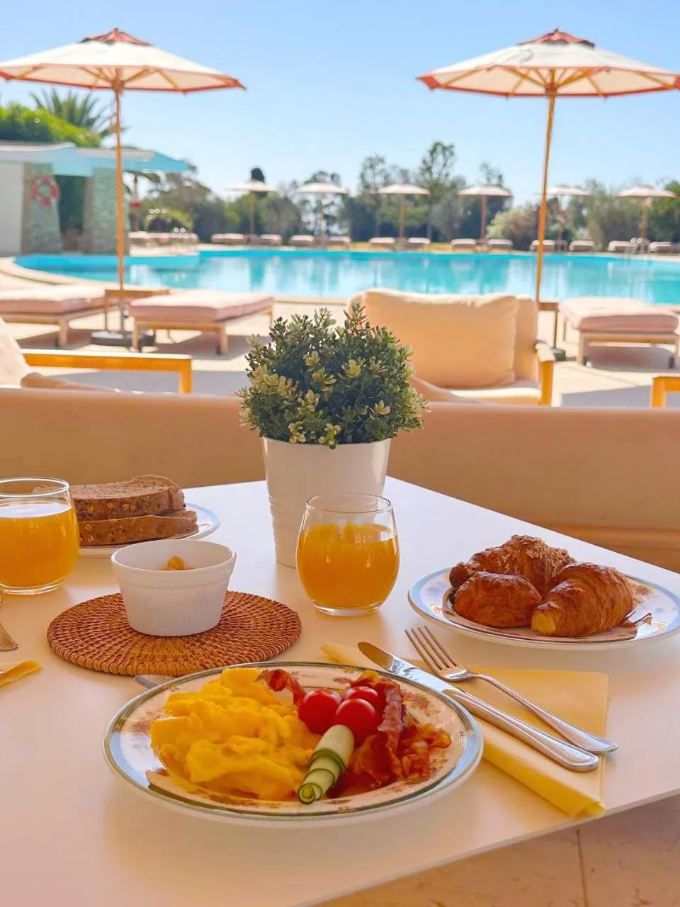 Breakfast in Is Molas Resort