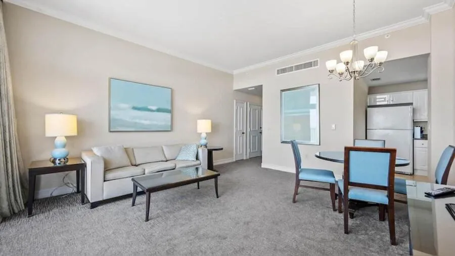 Deluxe Double Room in Marco Beach Ocean Suites