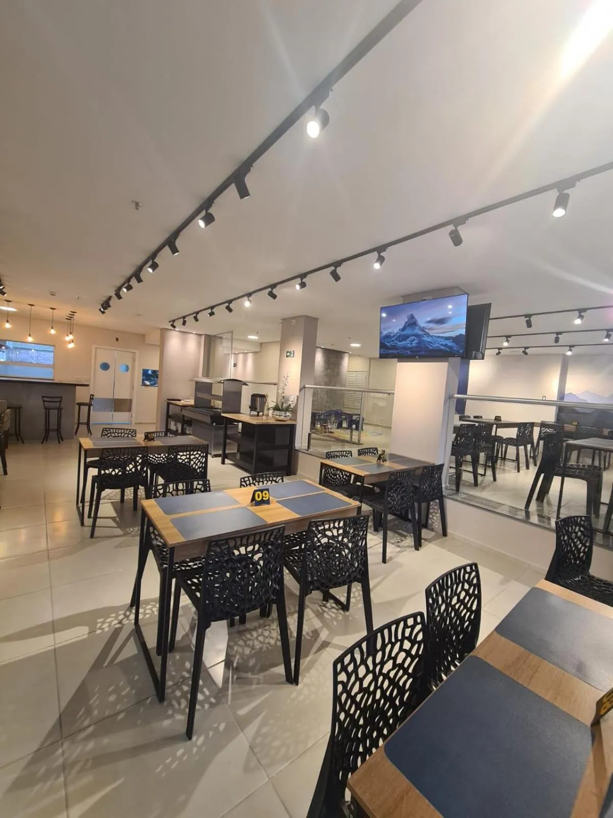 Restaurant/places to eat in HOTEL CONSAGRADO