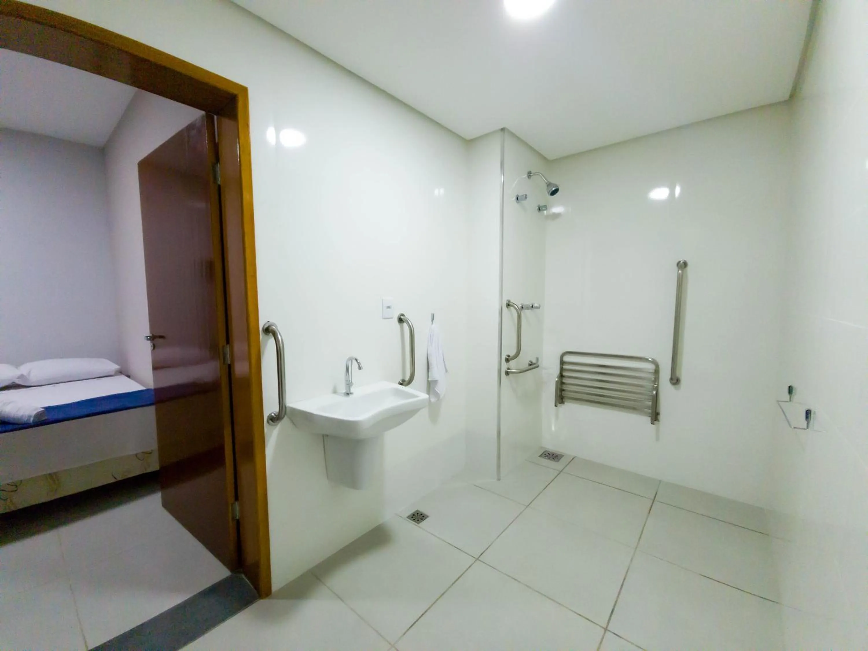HOTEL CONSAGRADO