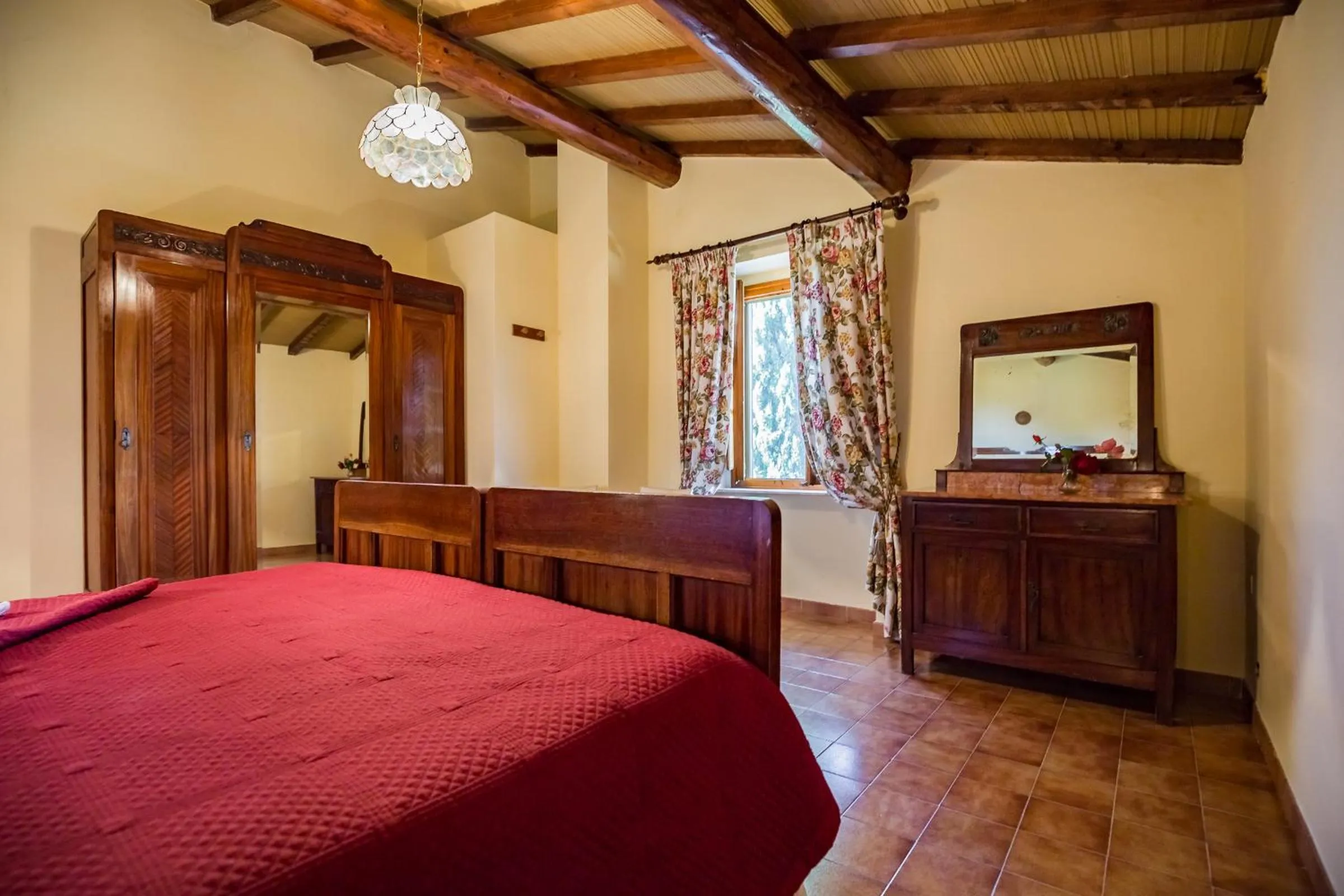 Photo of the whole room, Bed in Le Fonti A San Giorgio