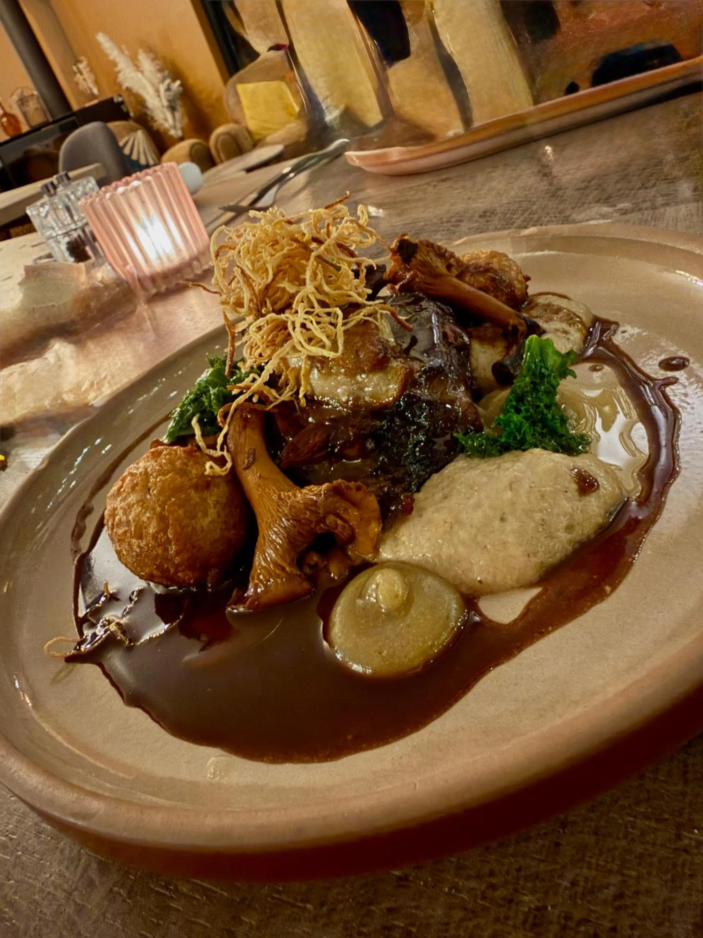 Restaurant/places to eat in Le Domaine de Bra