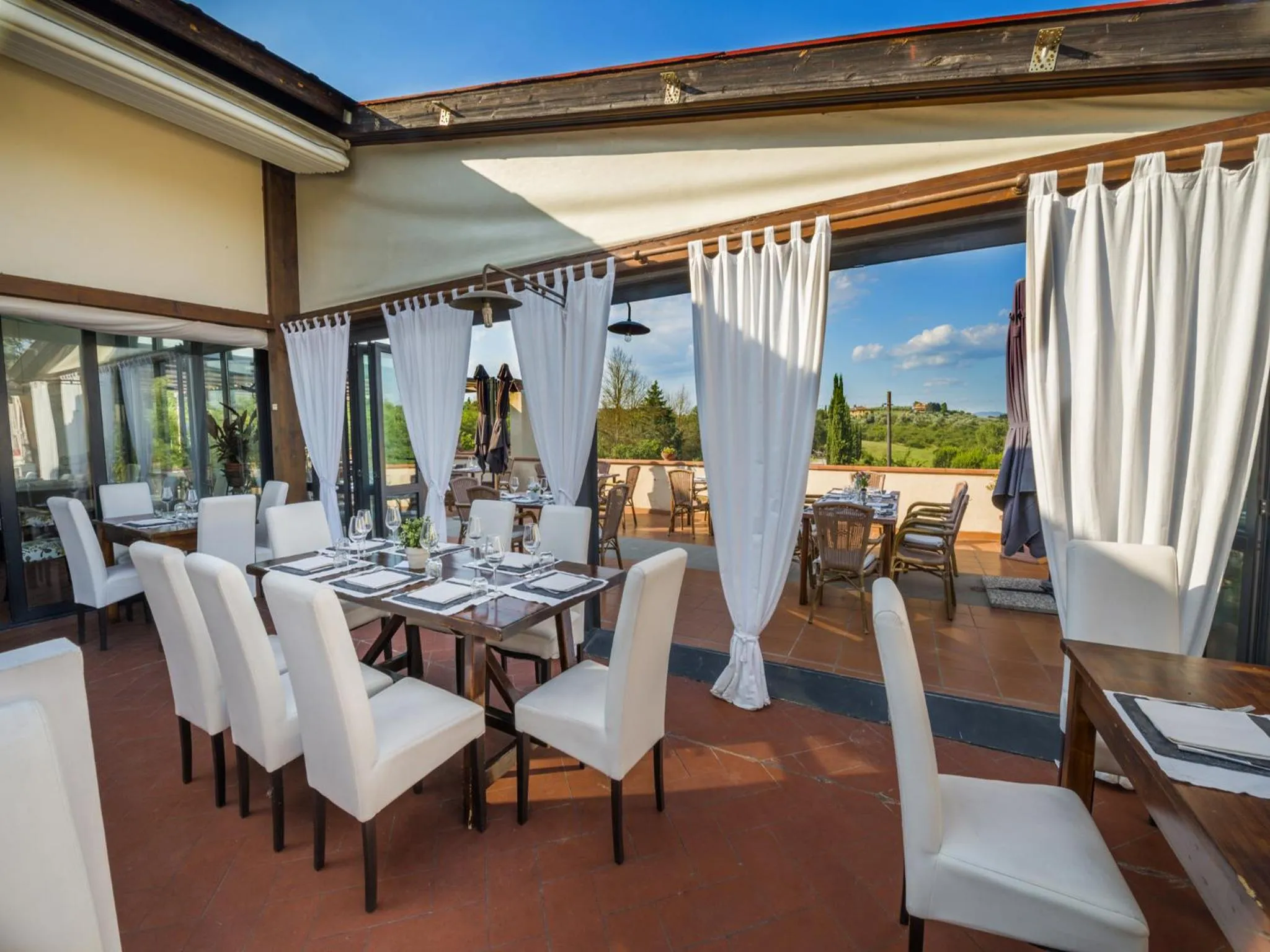 Restaurant/places to eat in Cascina De' Fagiolari