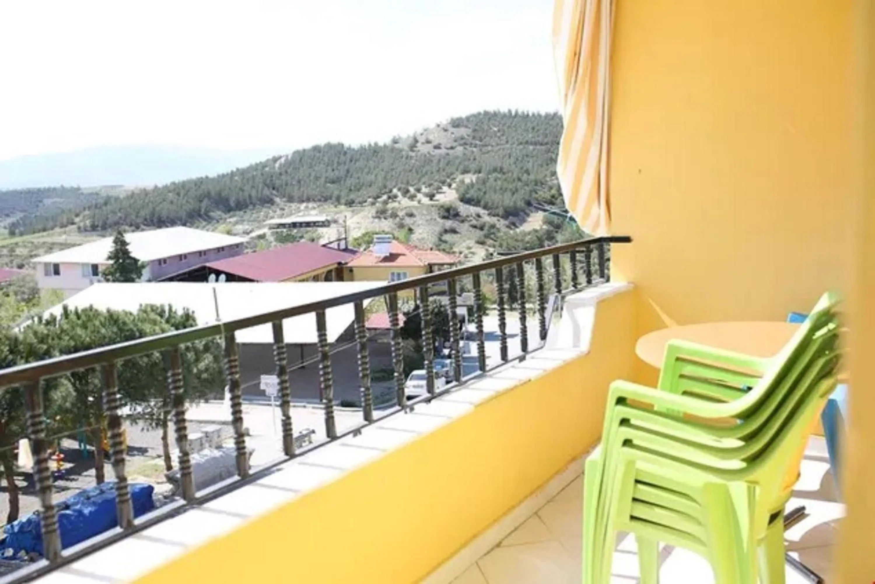 Balcony/Terrace in Ümit 2 Termal Apart Pansiyon