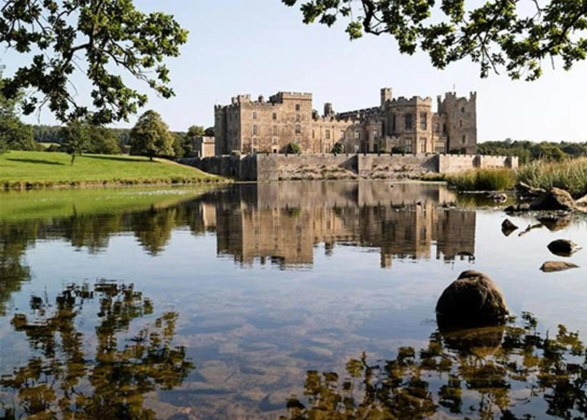 Nearby landmark in Park Head Hotel