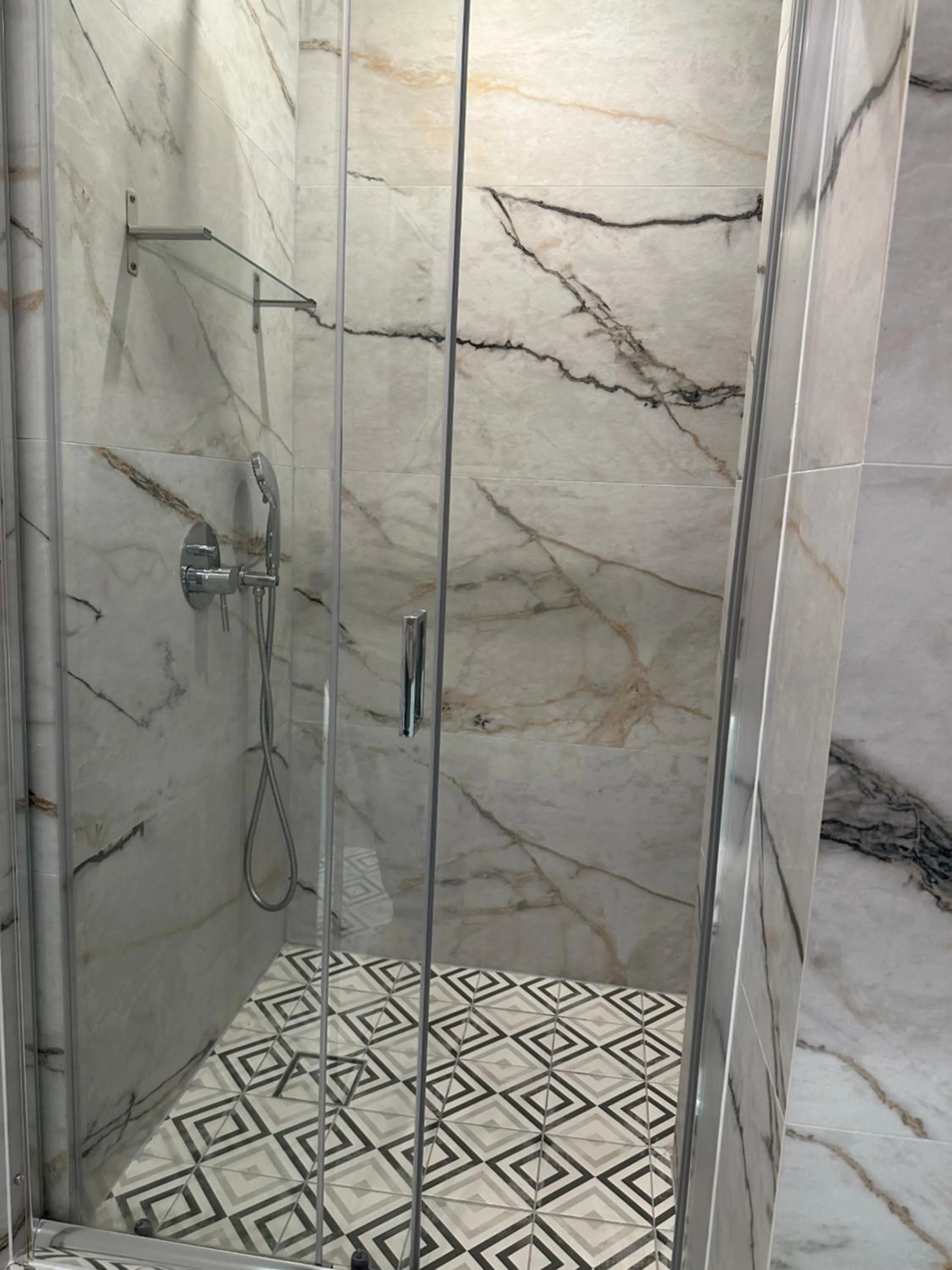 Bathroom in Belle Athenes - Luxury Rooms at Monastiraki Railway Station