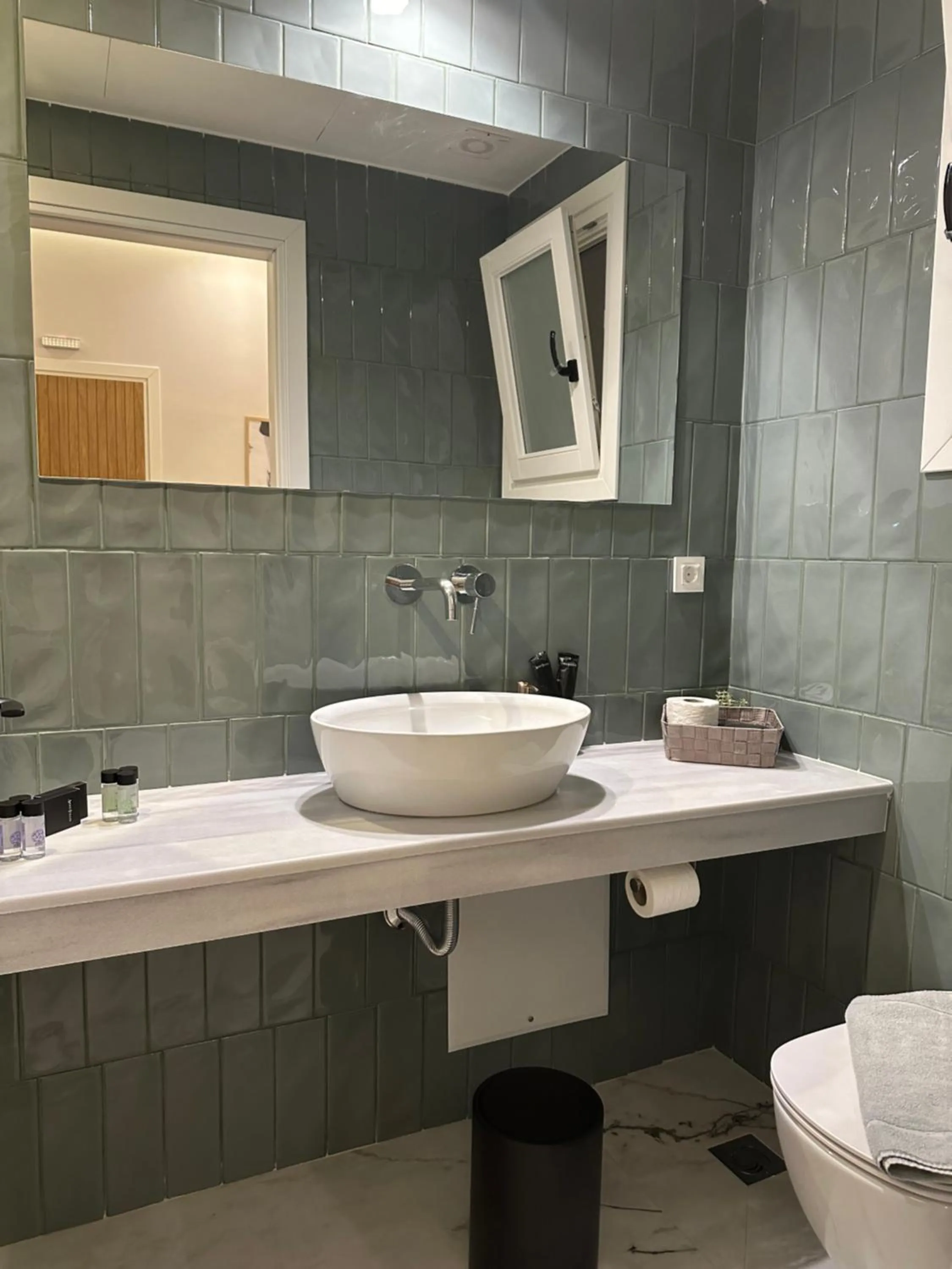 Bathroom in Belle Athenes - Luxury Rooms at Monastiraki Railway Station