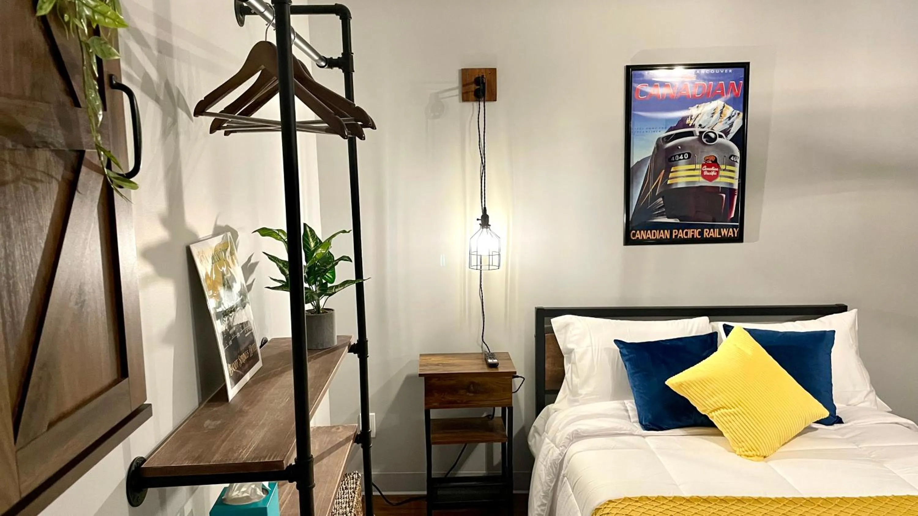 Bedroom, Bed in Grand Central Hotel Richmond