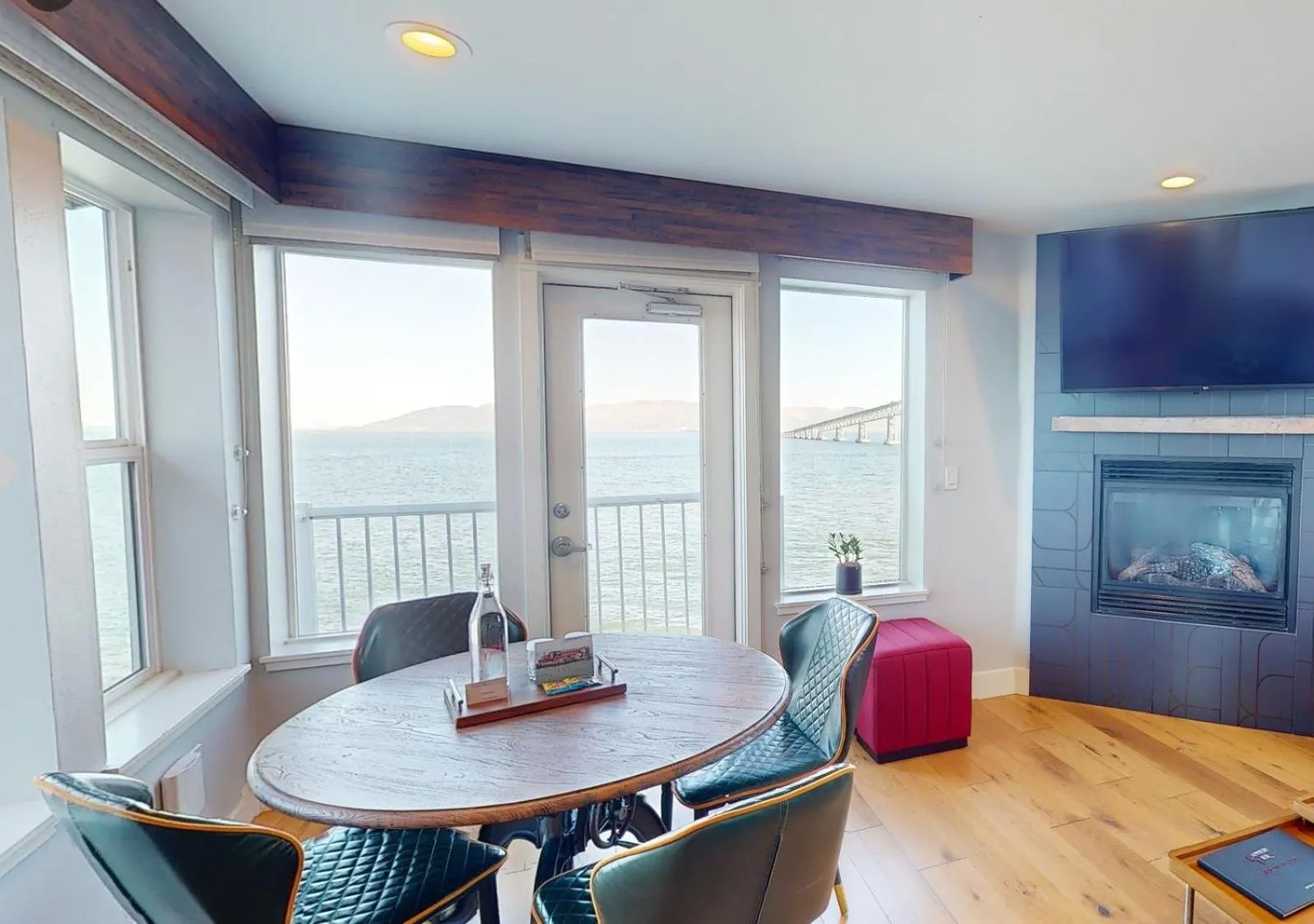 Living room in Cannery Pier Hotel & Spa