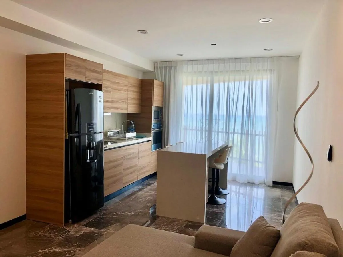 Deluxe Aparment Whit Beach & Ocean View 8 Pax