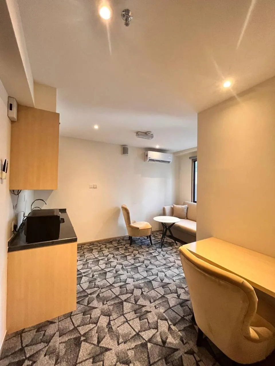 Kitchen or kitchenette in Hotel Damai Kuala Lumpur