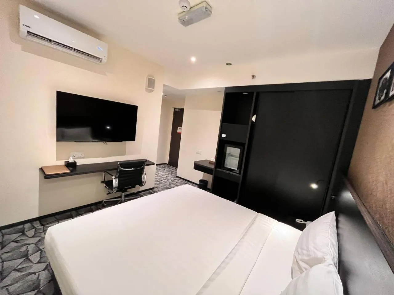 Bed in Hotel Damai Kuala Lumpur