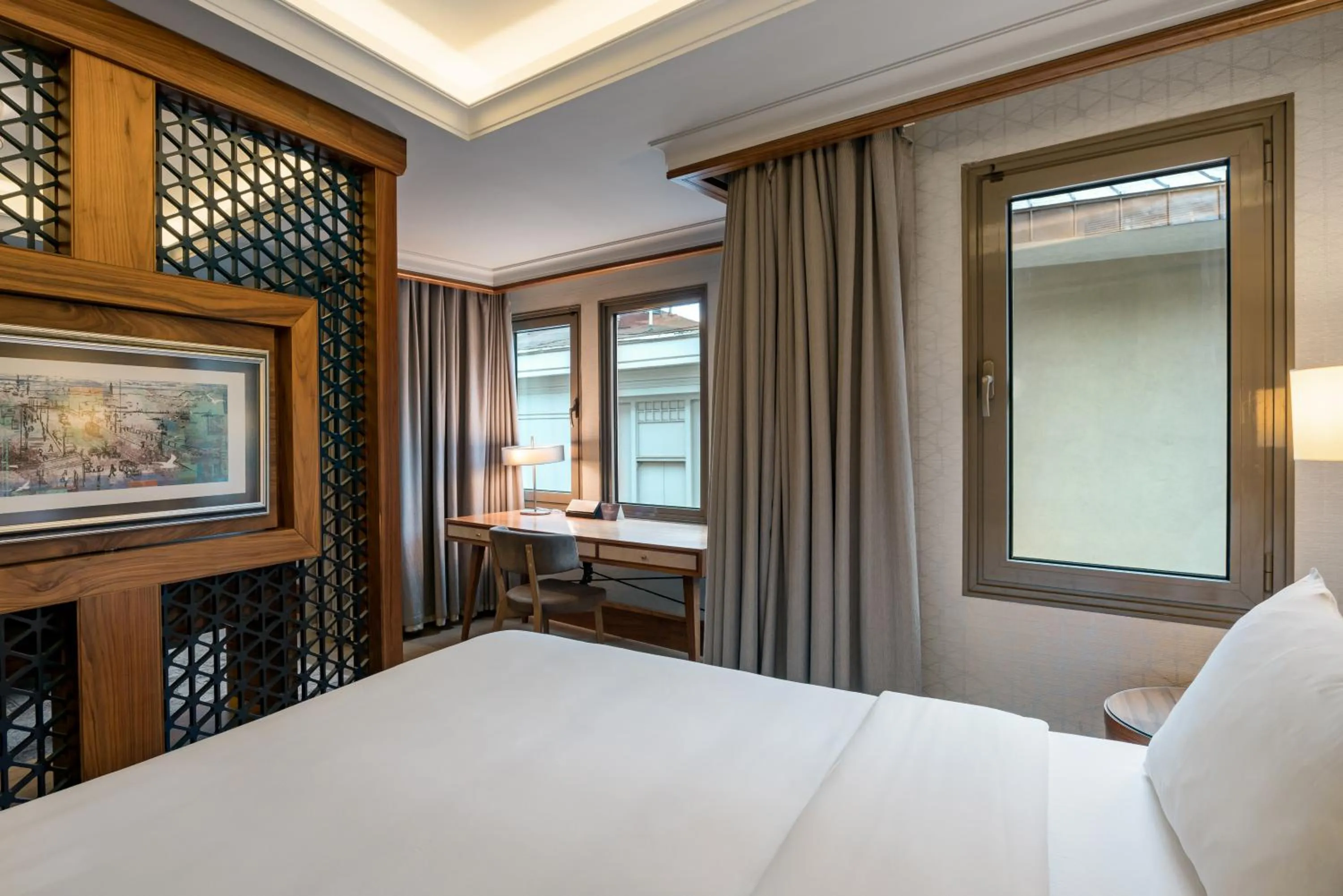 Bedroom, Bed in Radisson Blu Bosphorus Hotel