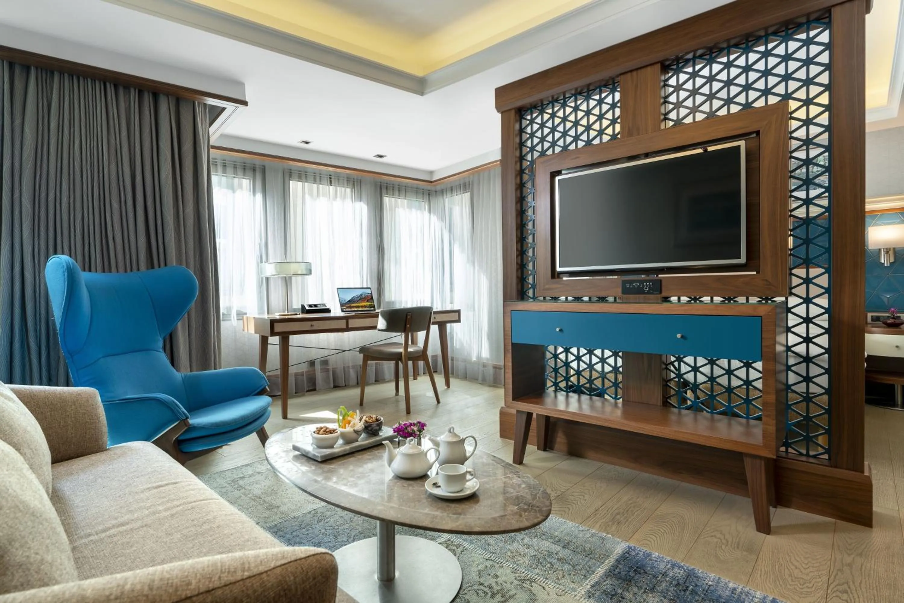 Shower in Radisson Blu Bosphorus Hotel