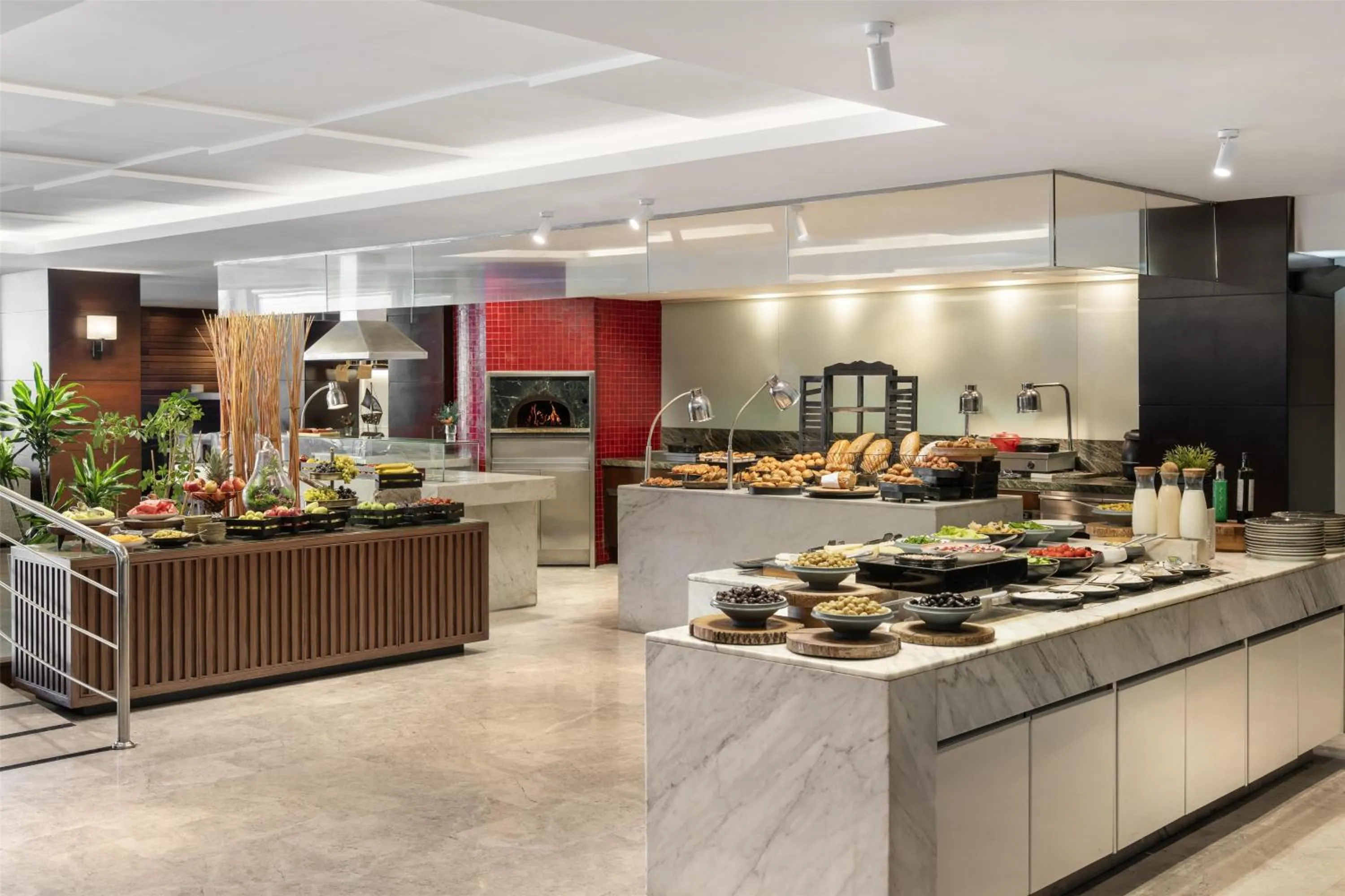 Restaurant/places to eat in Radisson Blu Bosphorus Hotel