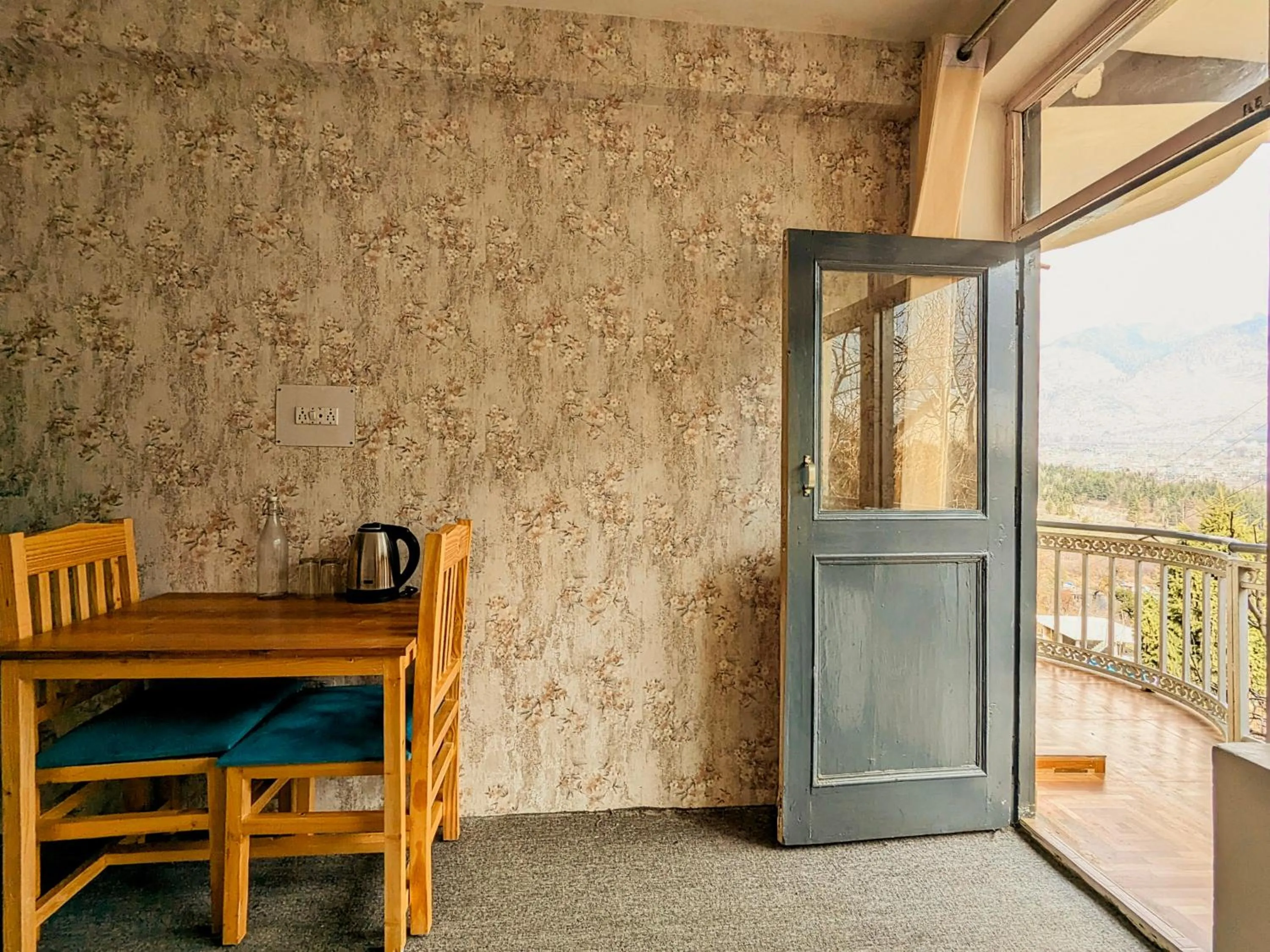 Bedroom in La Heim Hostels