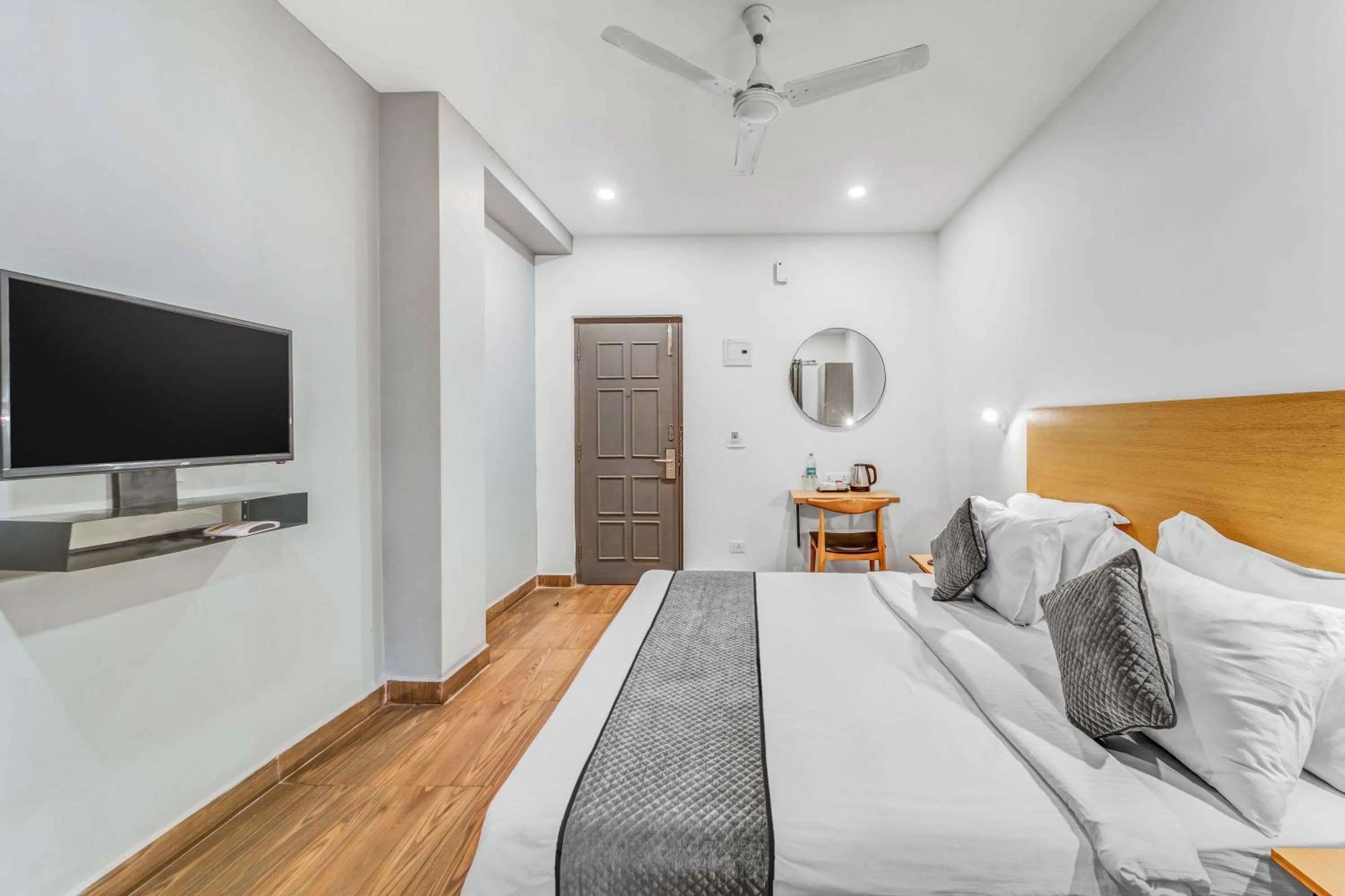 Bed in Rohaan Inn - UPAR Hotels Ashok Nagar