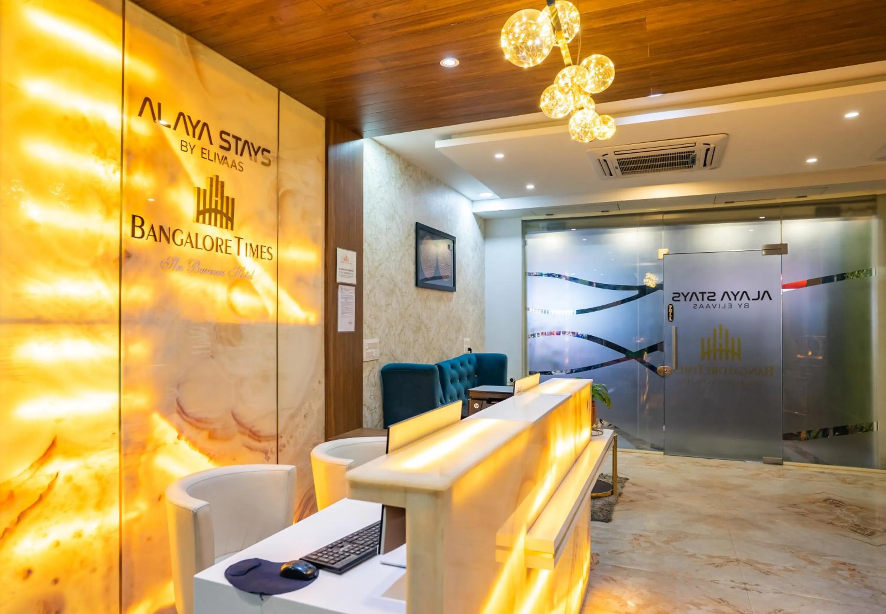 Lobby or reception in Bangalore Times by Alaya Stays
