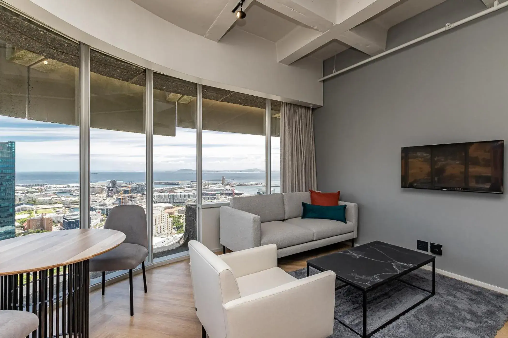 Deluxe Apartment - single occupancy in ITC Hospitality - One Thibault Hotel Deluxe Apartment - single occupancy in ITC Hospitality - One Thibault Hotel