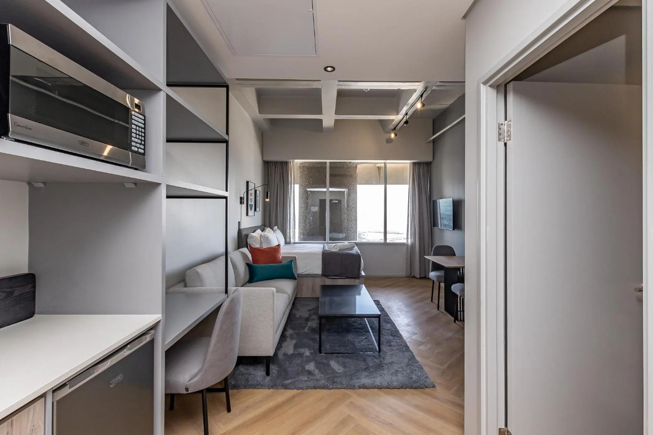 Bed in One Thibault Hotel by ITC Hospitality