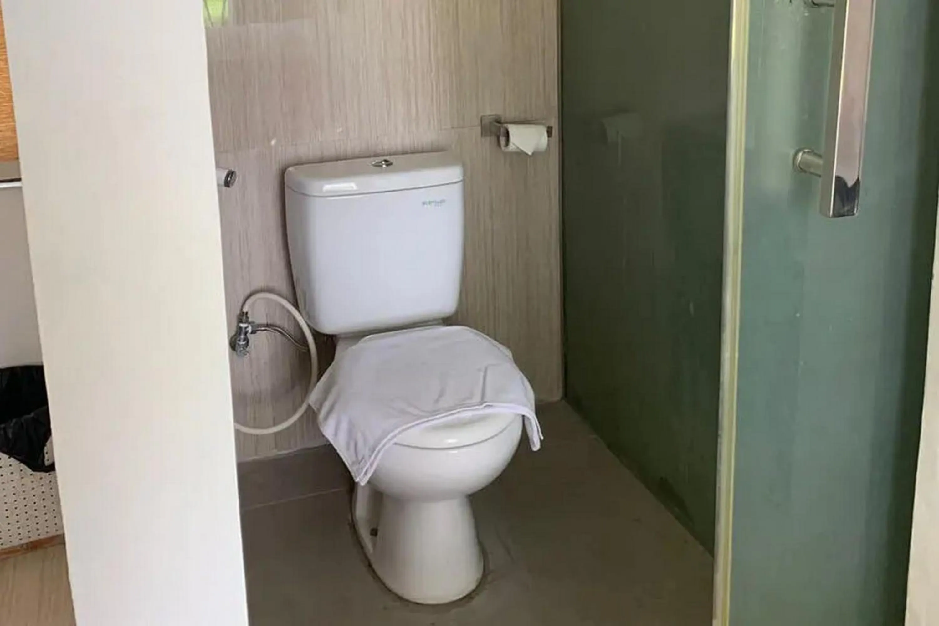 Bathroom in Sawah Joglo Boutique Villa Mitra RedDoorz