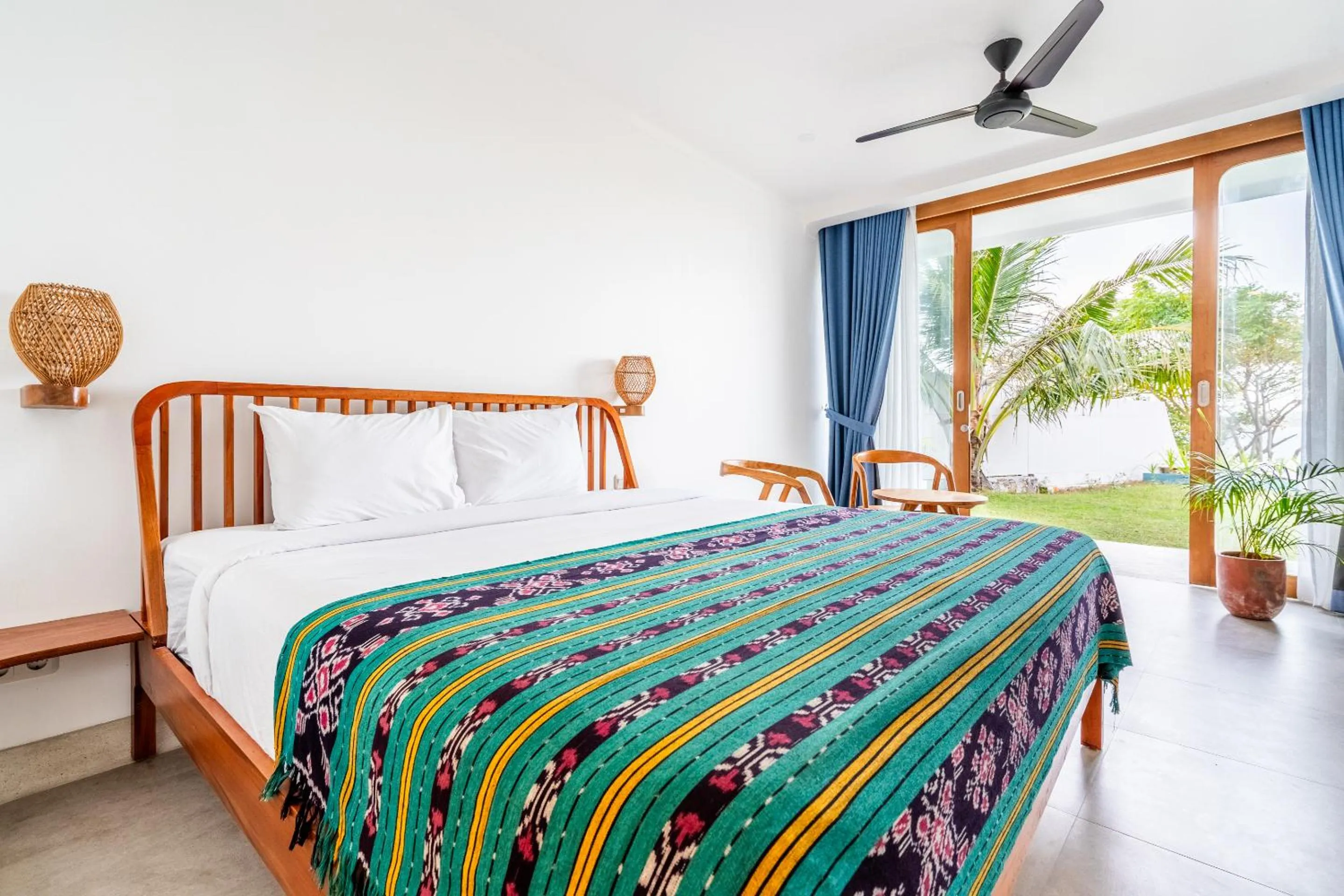 Bed in Inlight Lombok Beach Hotel