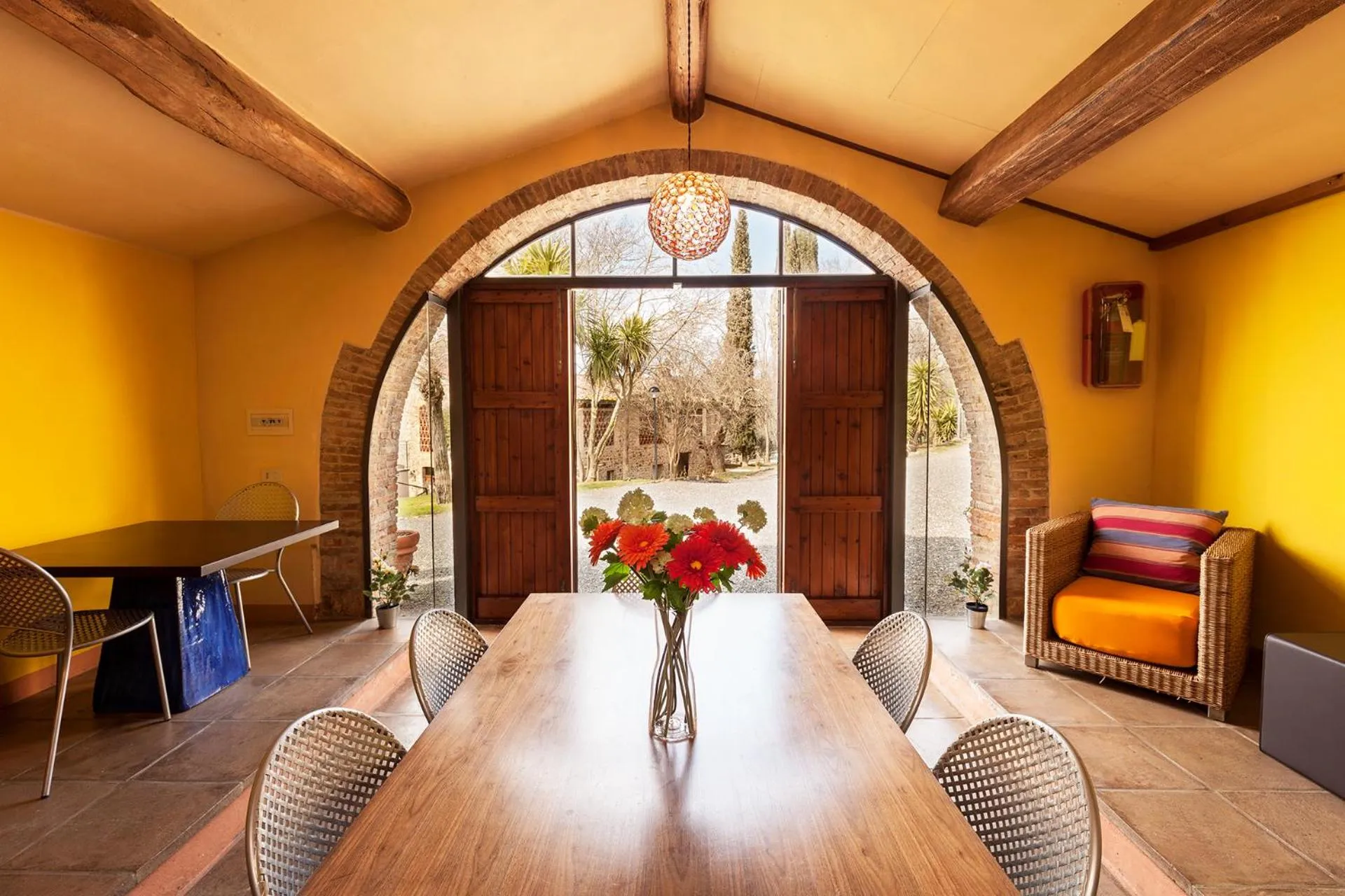 Communal lounge/ TV room in Massa Vecchia