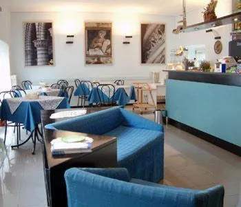 Restaurant/places to eat in Hotel Picchio
