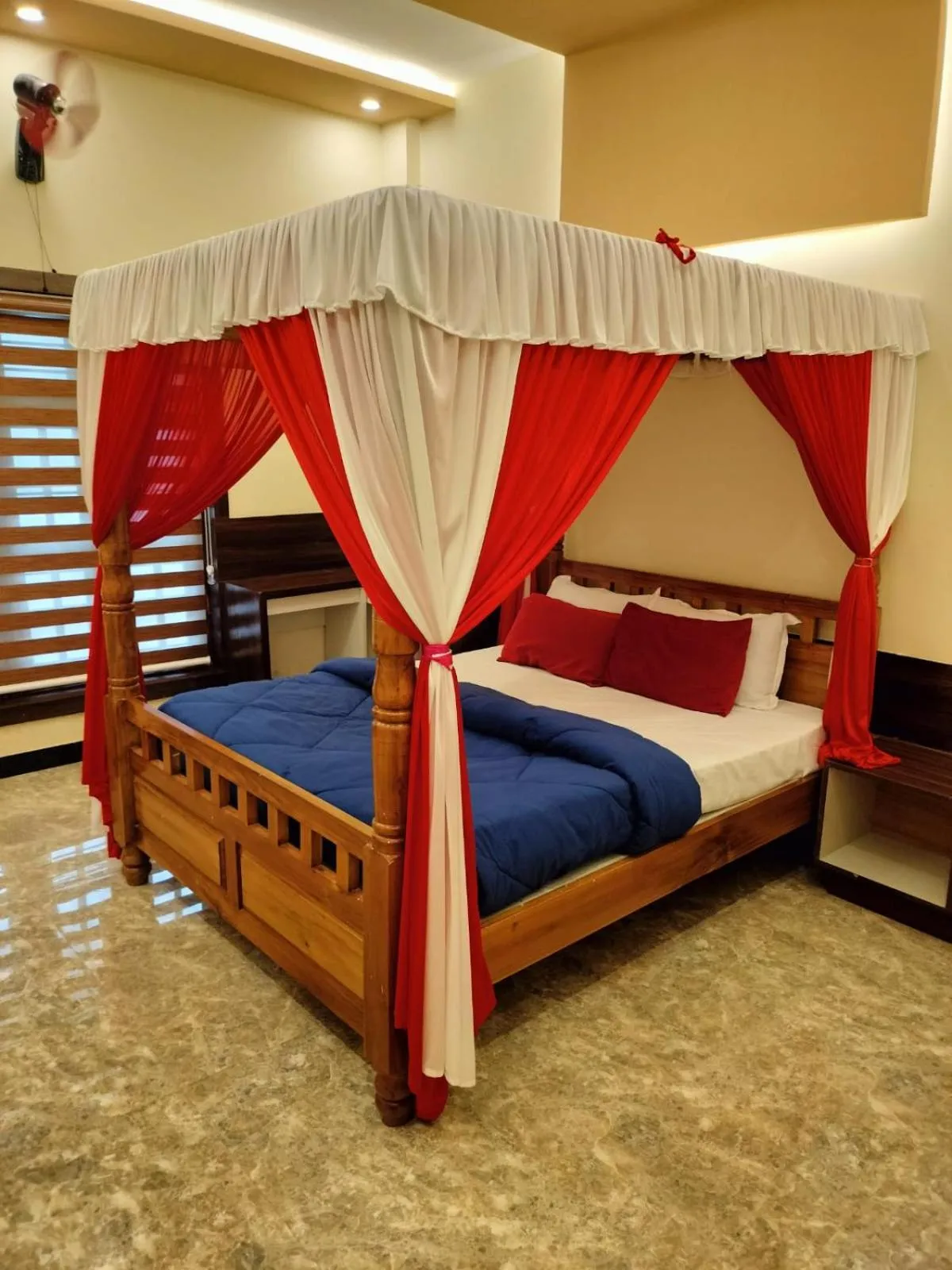 Bed in Orange Valley Plantation Holiday Coorg