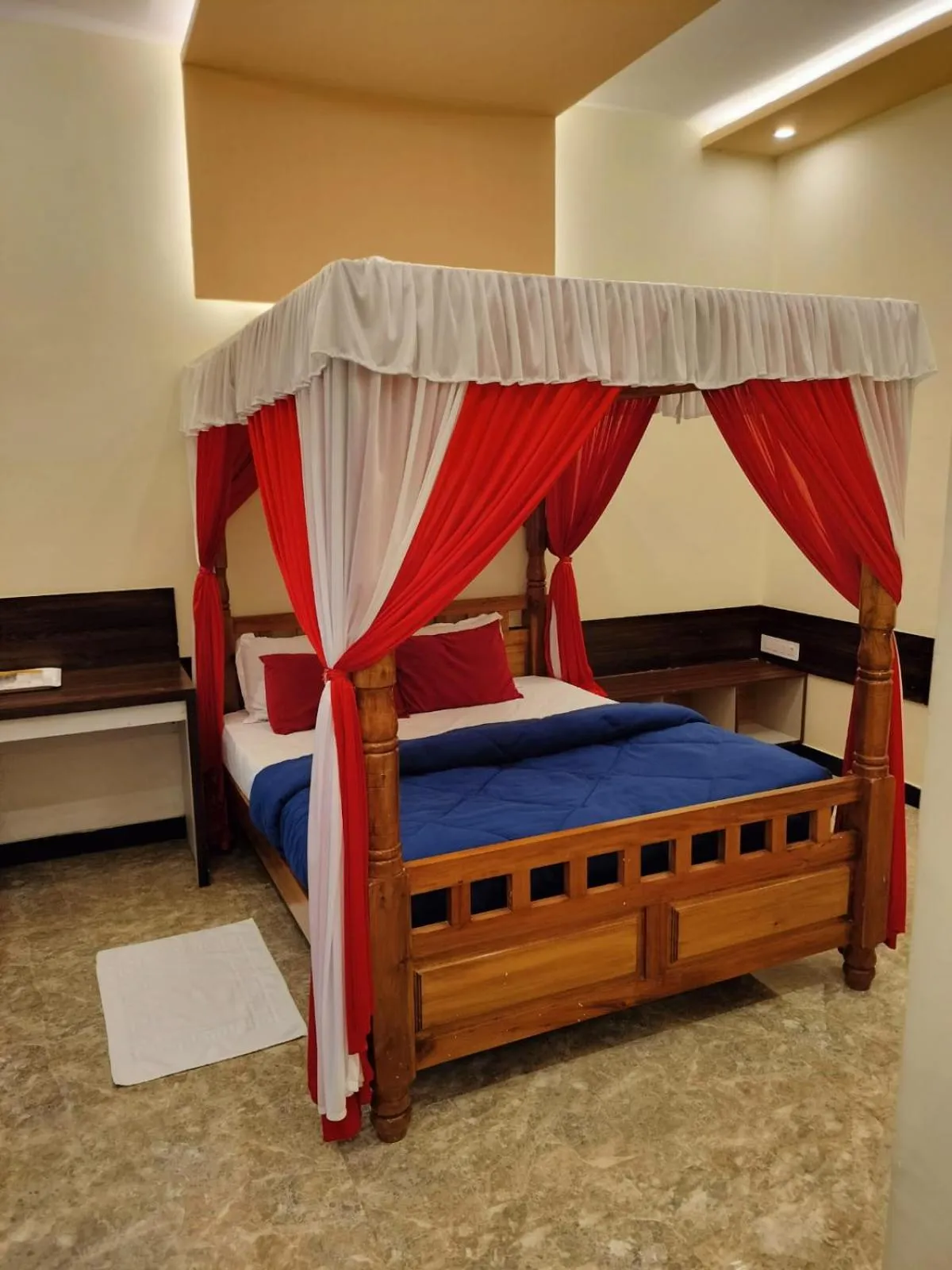 Bed in Orange Valley Plantation Holiday Coorg
