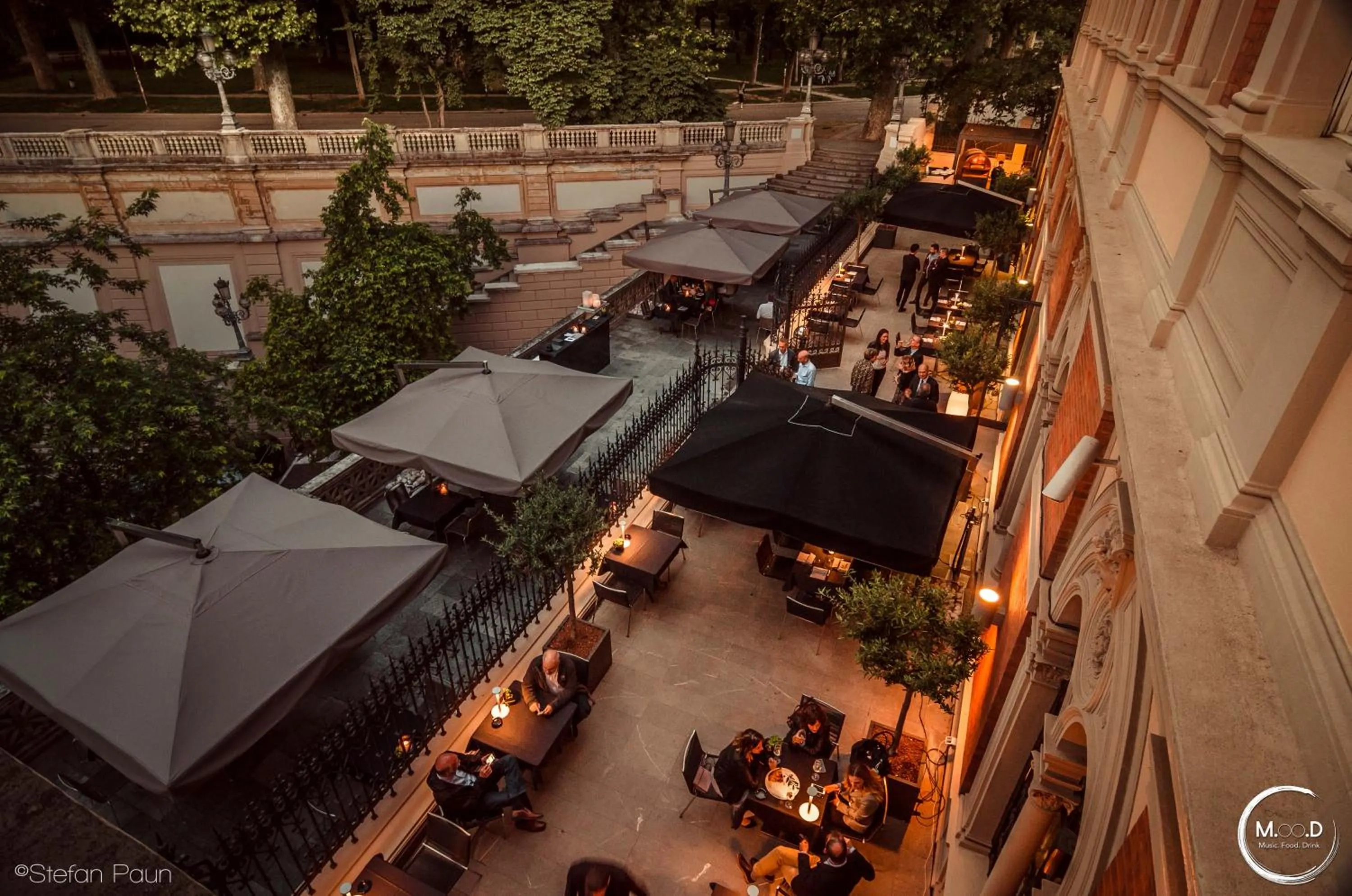 Restaurant/places to eat in I Portici Hotel Bologna