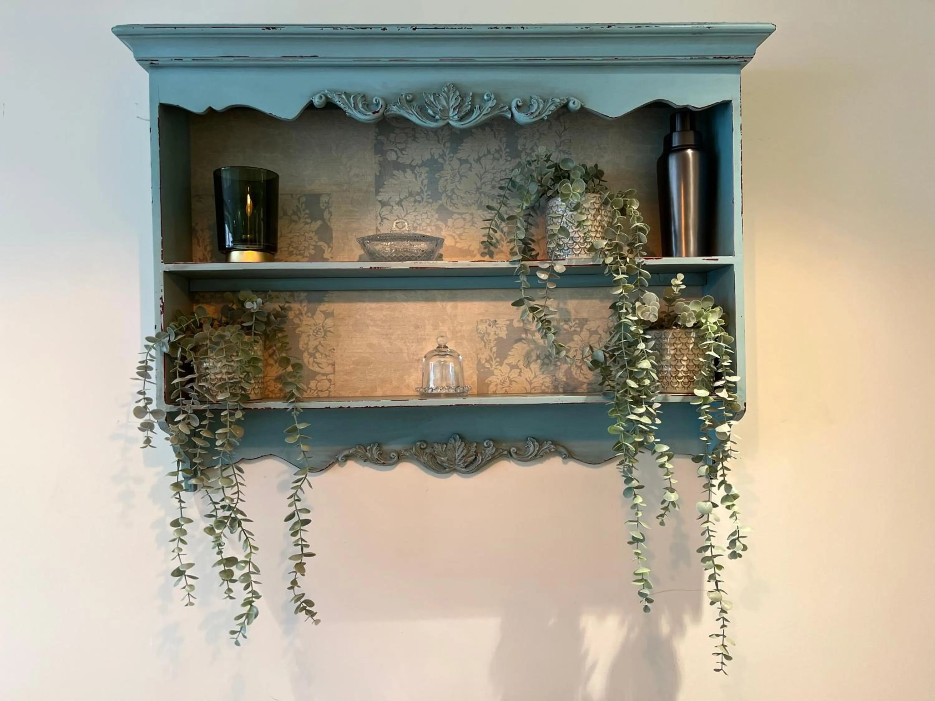 Dining area in Walcot Yard in Bath