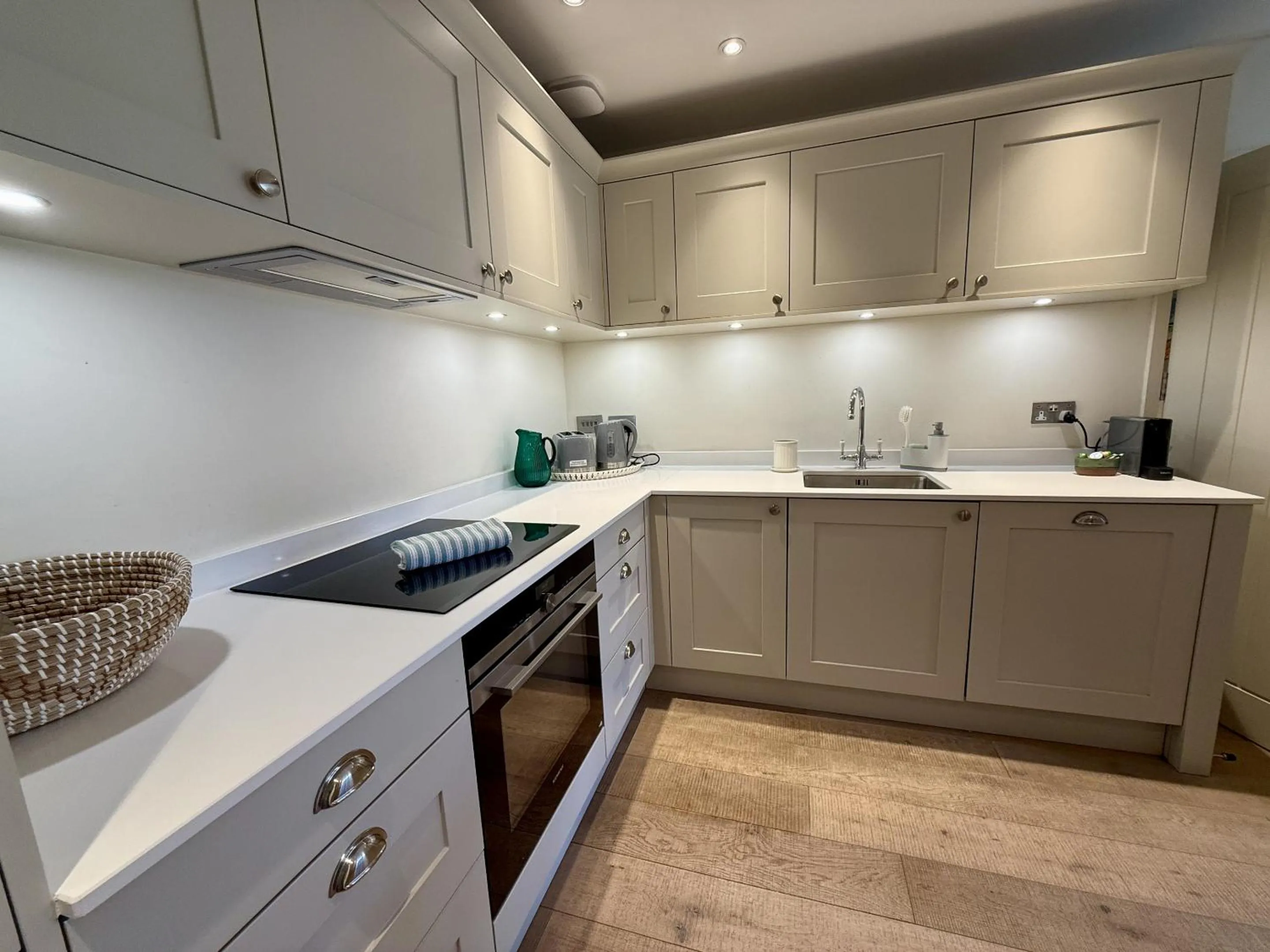 Kitchen or kitchenette in Walcot Yard in Bath