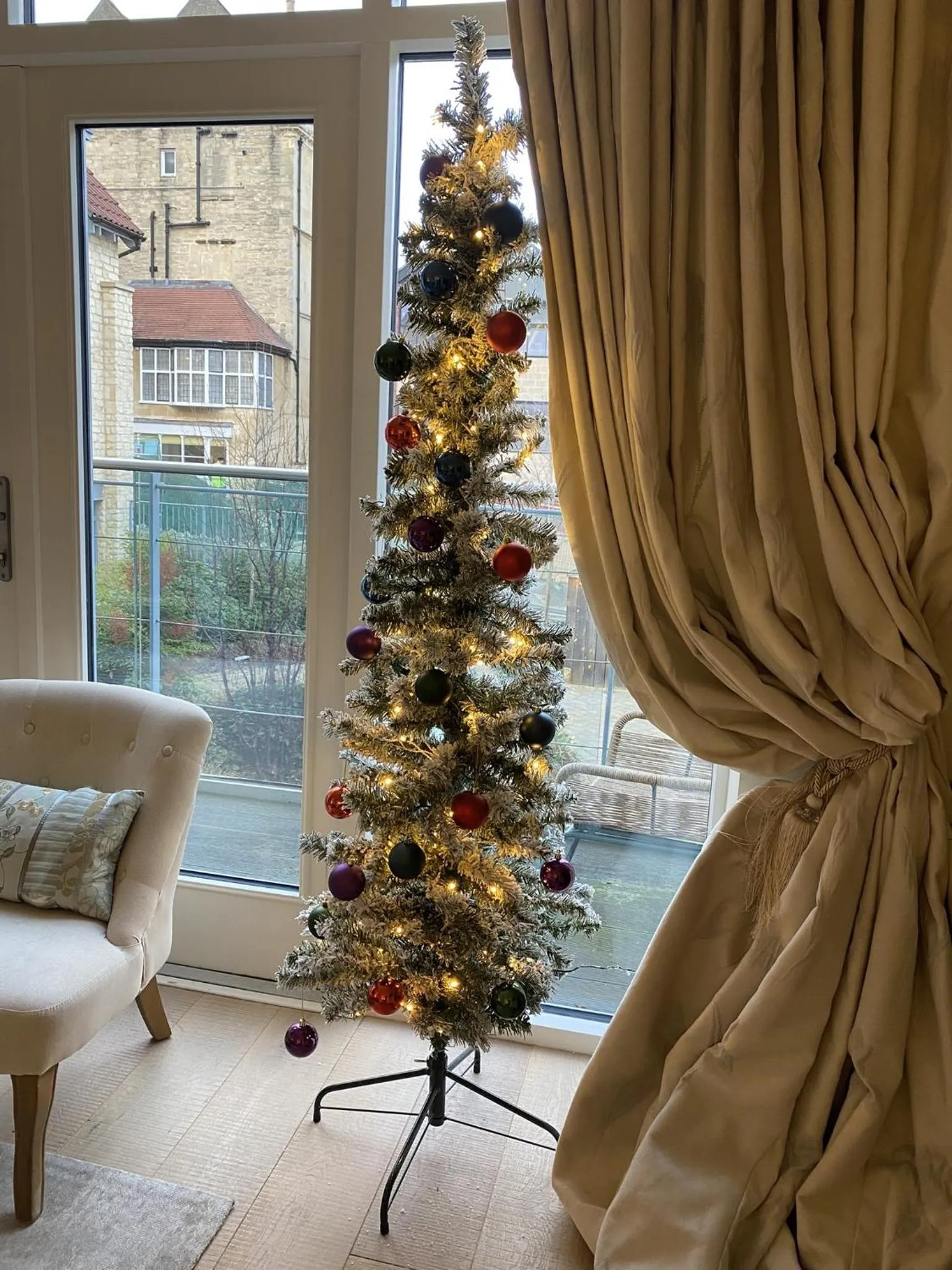 Living room in Walcot Yard in Bath