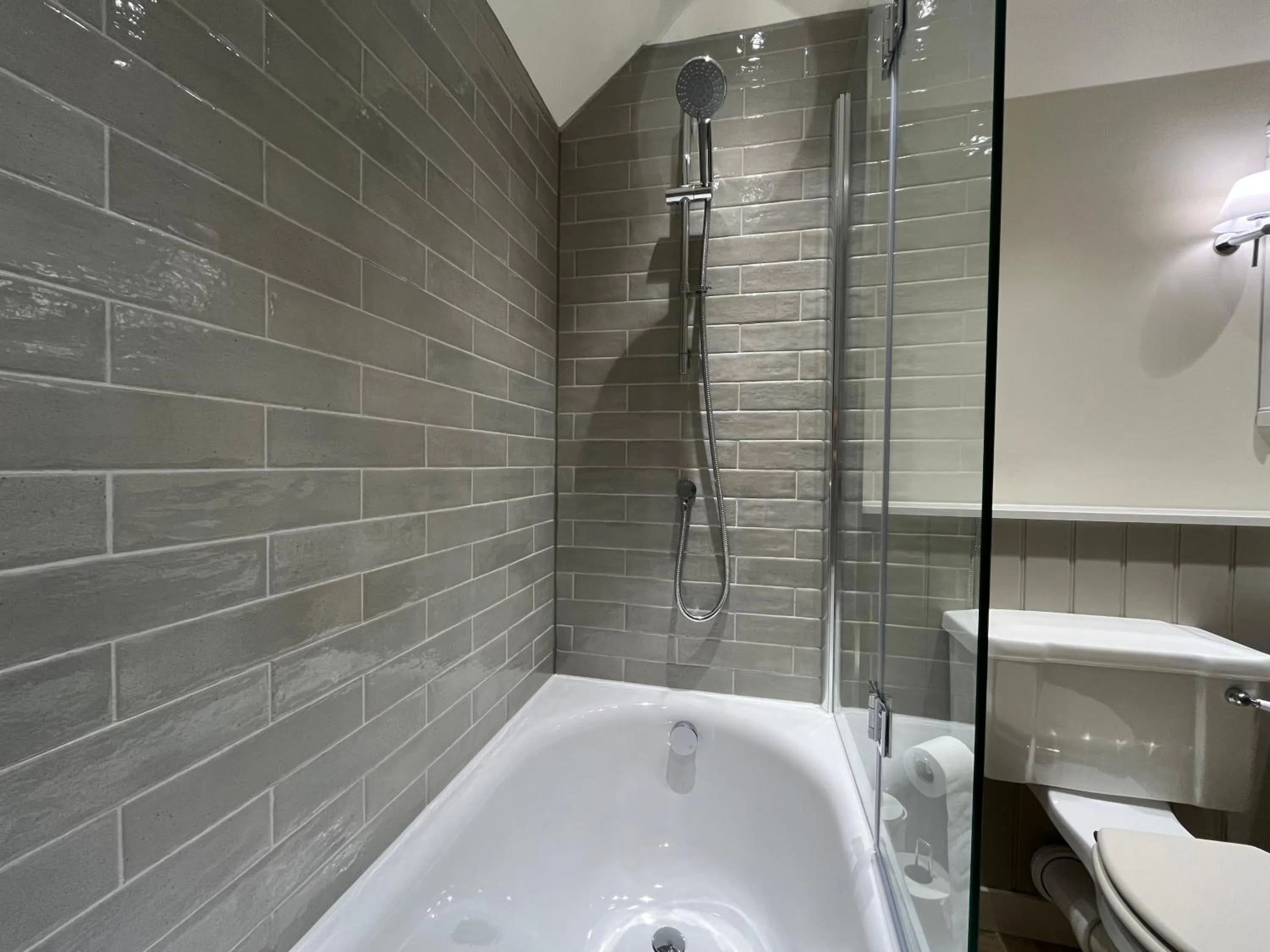 Bathroom in Walcot Yard in Bath