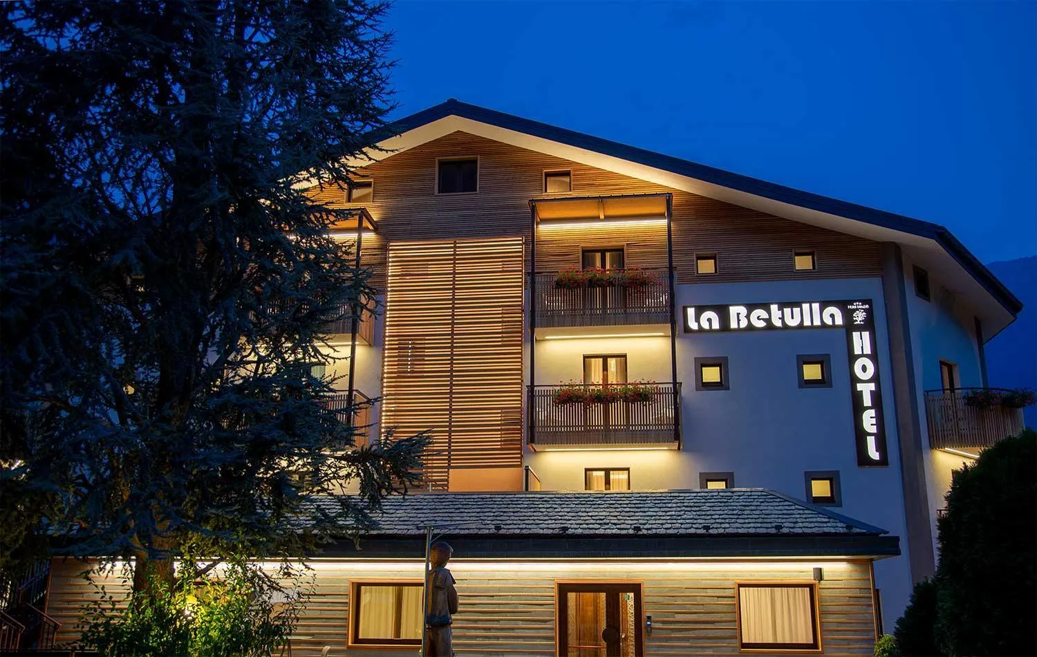 Property building in Meublè La Betulla