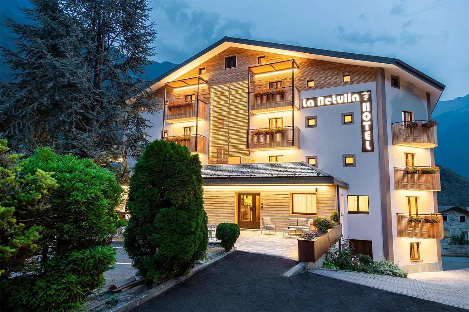 Property building in Meublè La Betulla