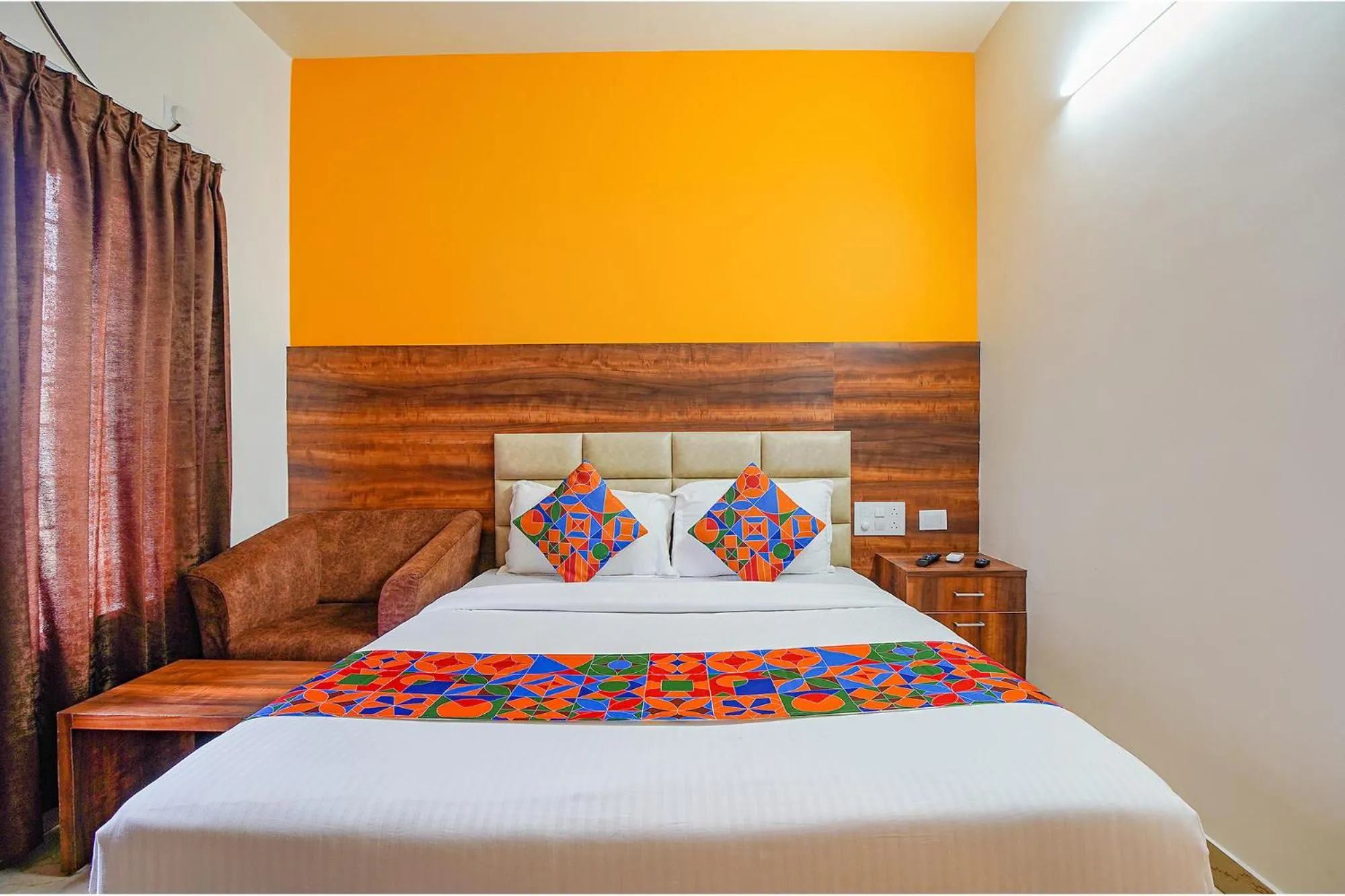 Bed in FabHotel Greenwood Xpress Inn - Nr Manipal Hospital