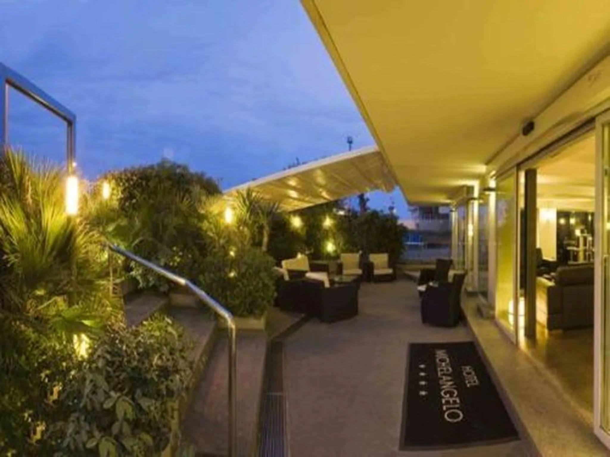 Facade/entrance in Hotel Michelangelo