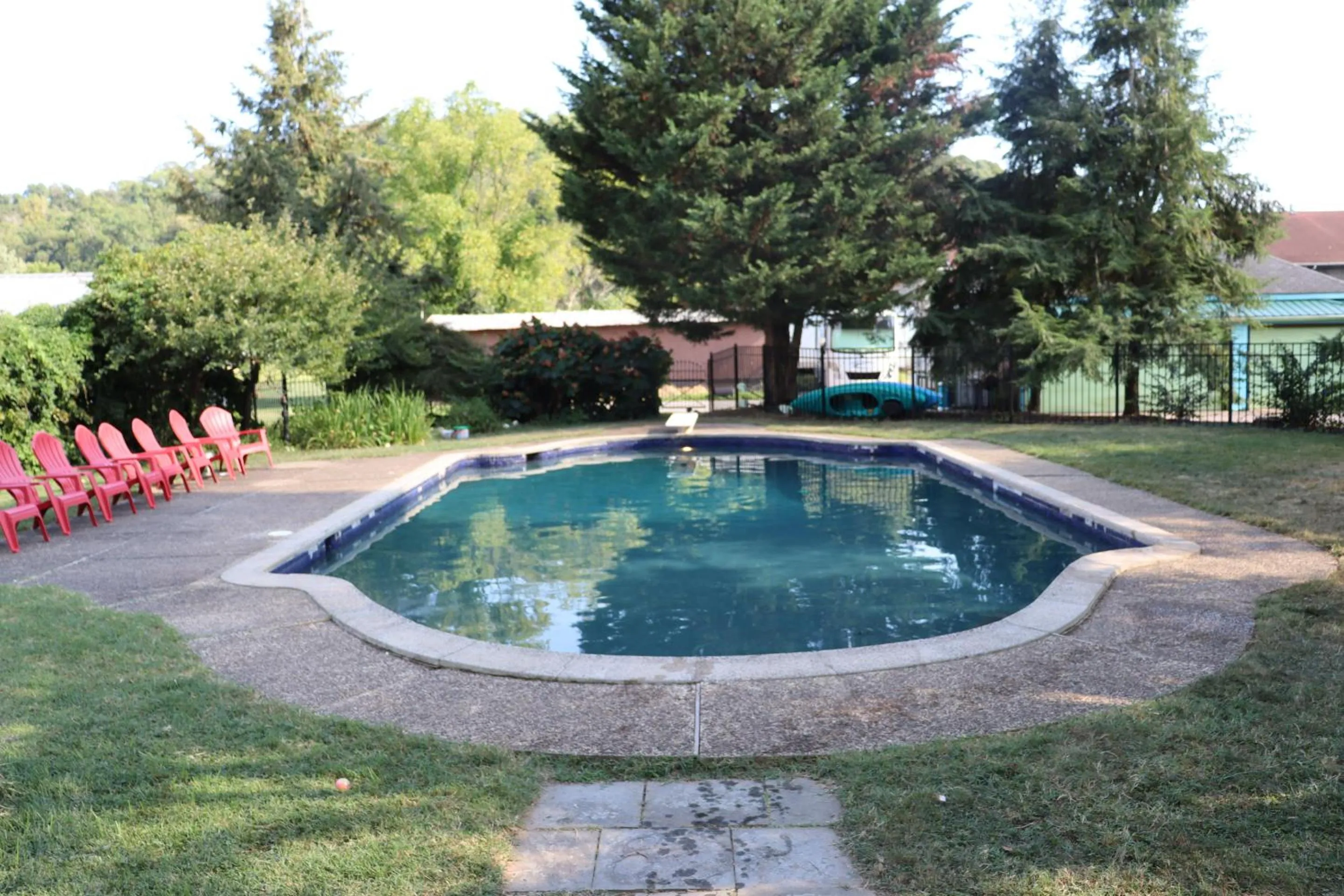 Pool view in VAAST Bed & Breakfast